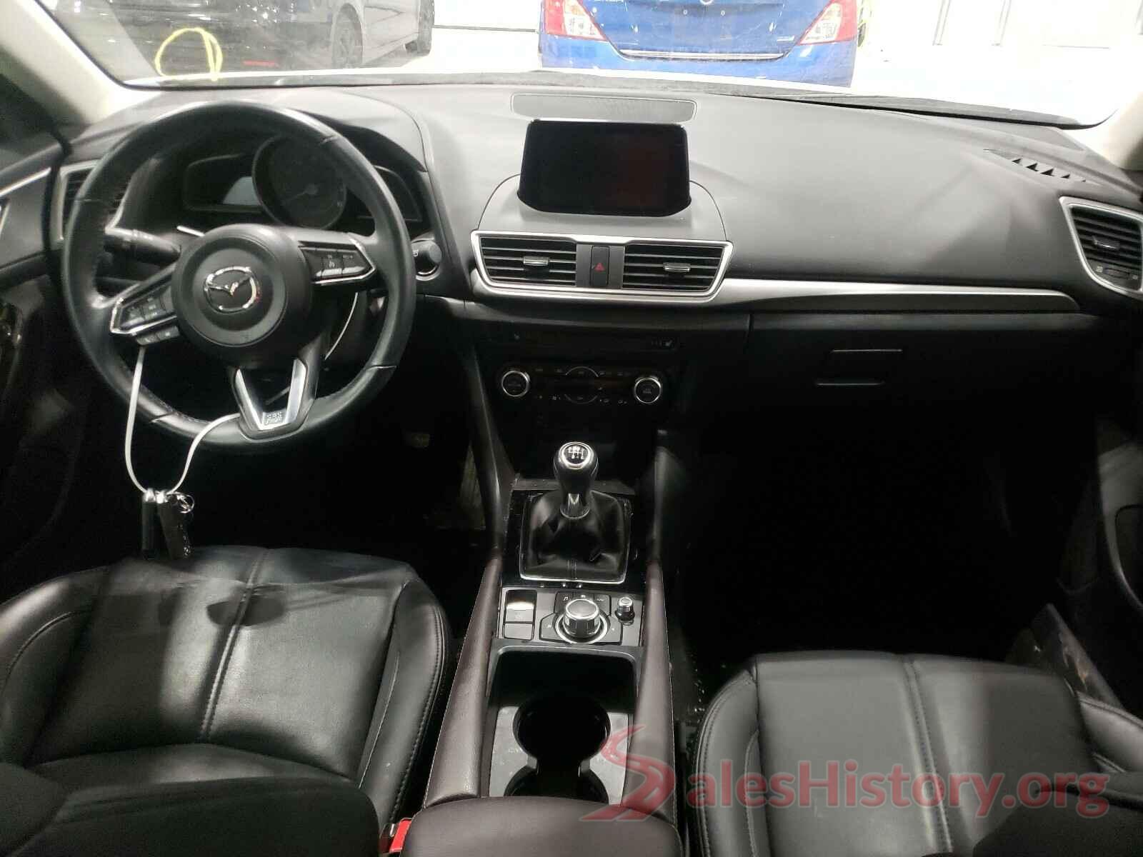 3MZBN1L3XJM176474 2018 MAZDA 3