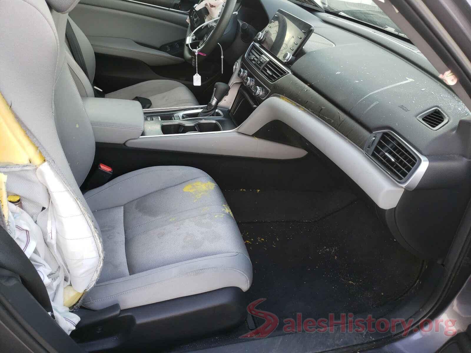 1HGCV1F43JA011117 2018 HONDA ACCORD