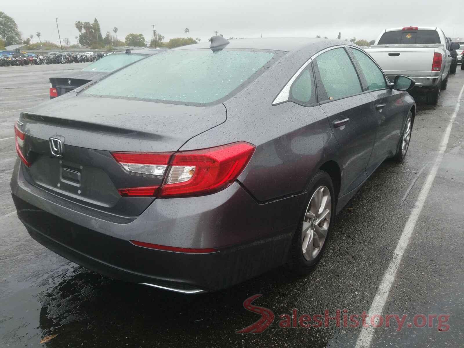 1HGCV1F19KA135237 2019 HONDA ACCORD