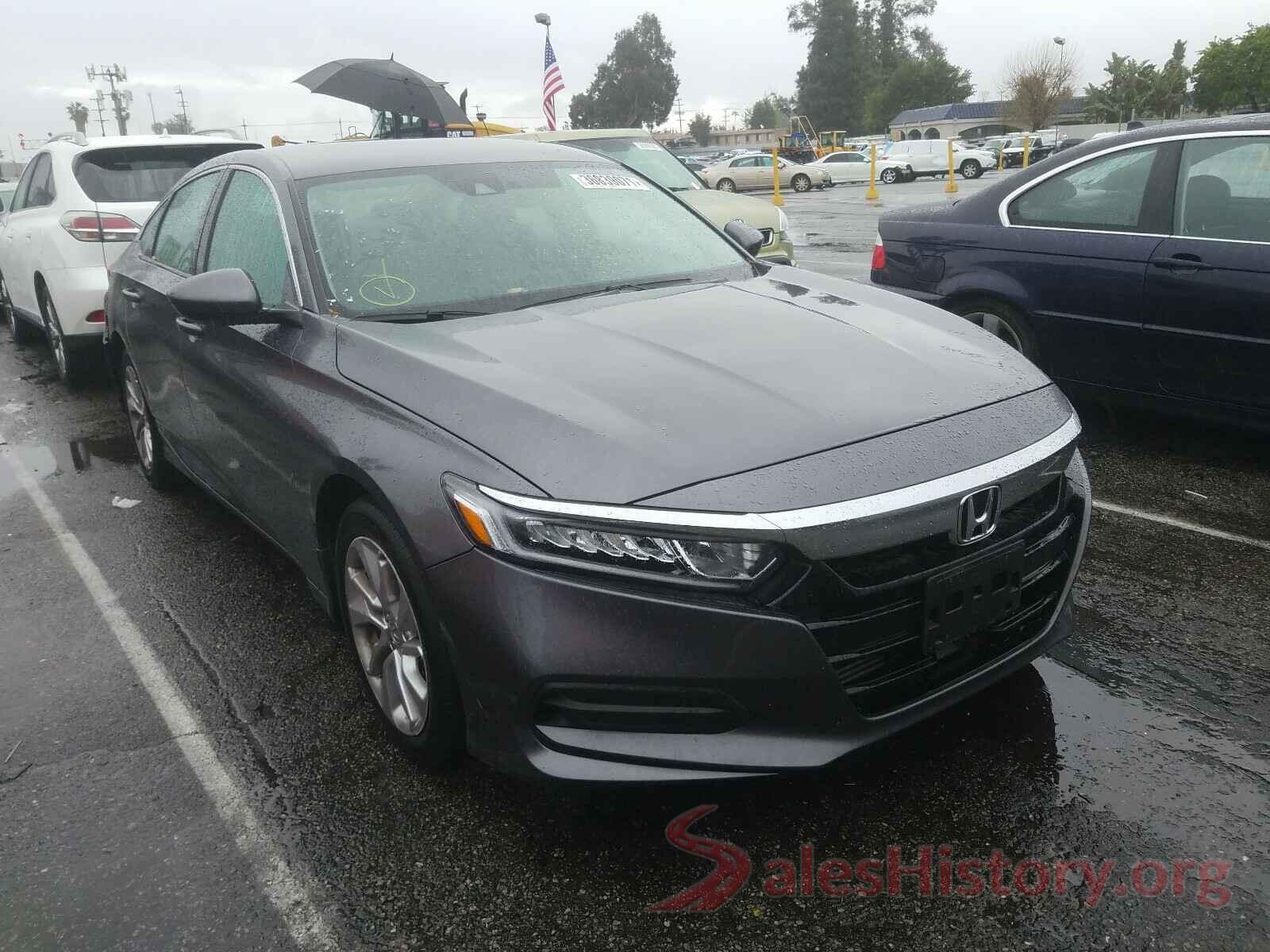 1HGCV1F19KA135237 2019 HONDA ACCORD