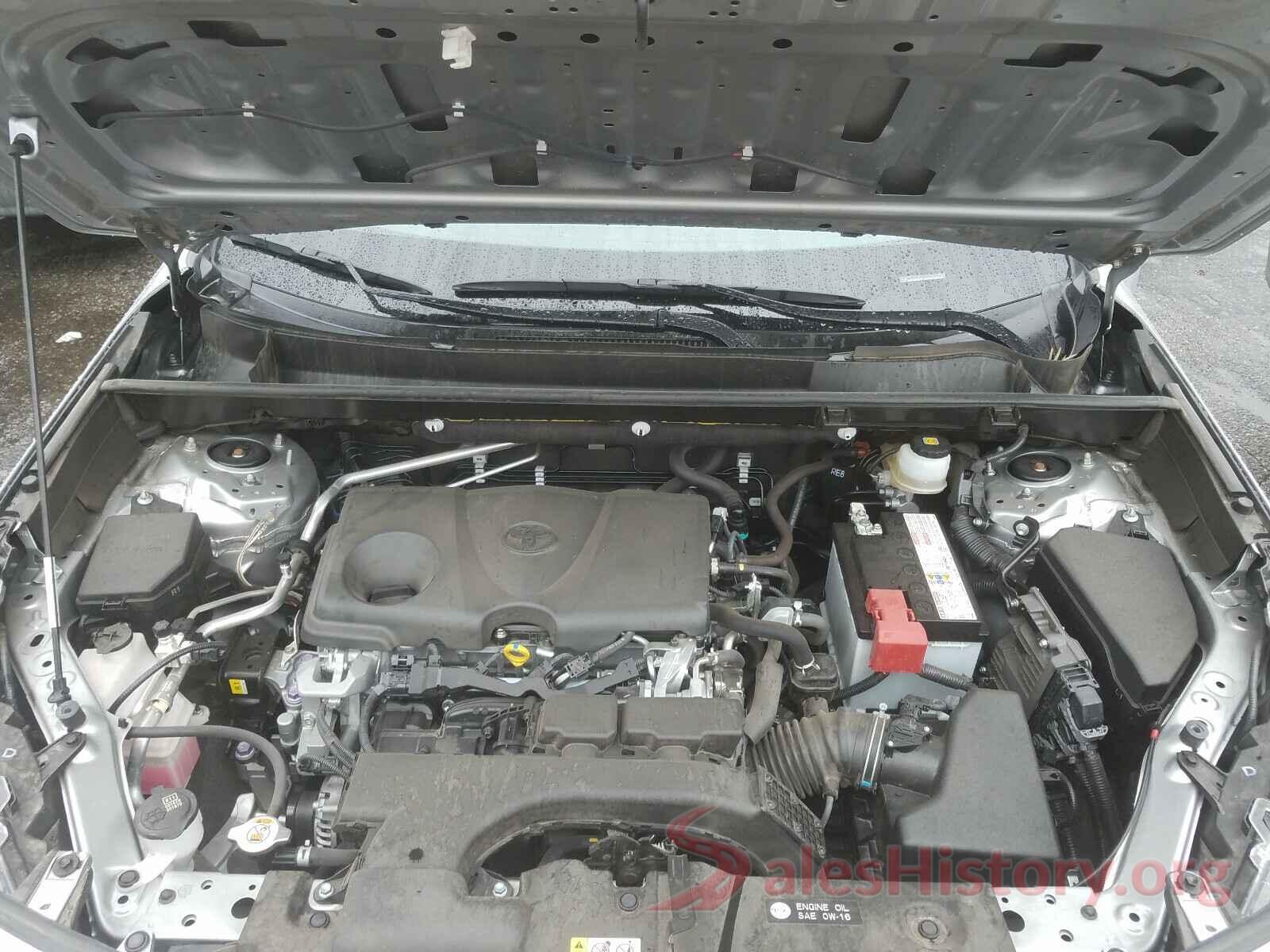 JTMH1RFV1KJ004613 2019 TOYOTA RAV4