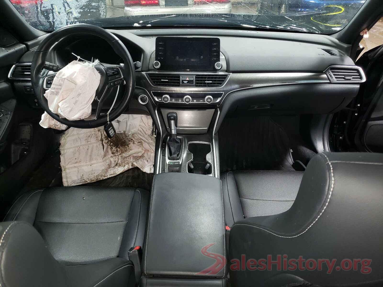 1HGCV1F3XJA194216 2018 HONDA ACCORD