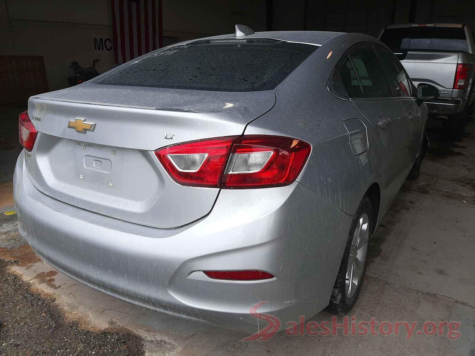 1G1BE5SM4K7116621 2019 CHEVROLET CRUZE