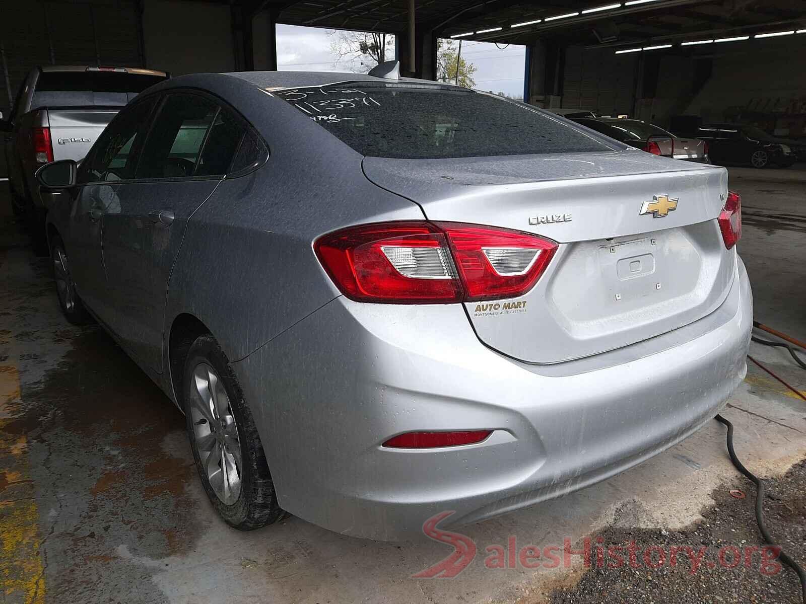 1G1BE5SM4K7116621 2019 CHEVROLET CRUZE