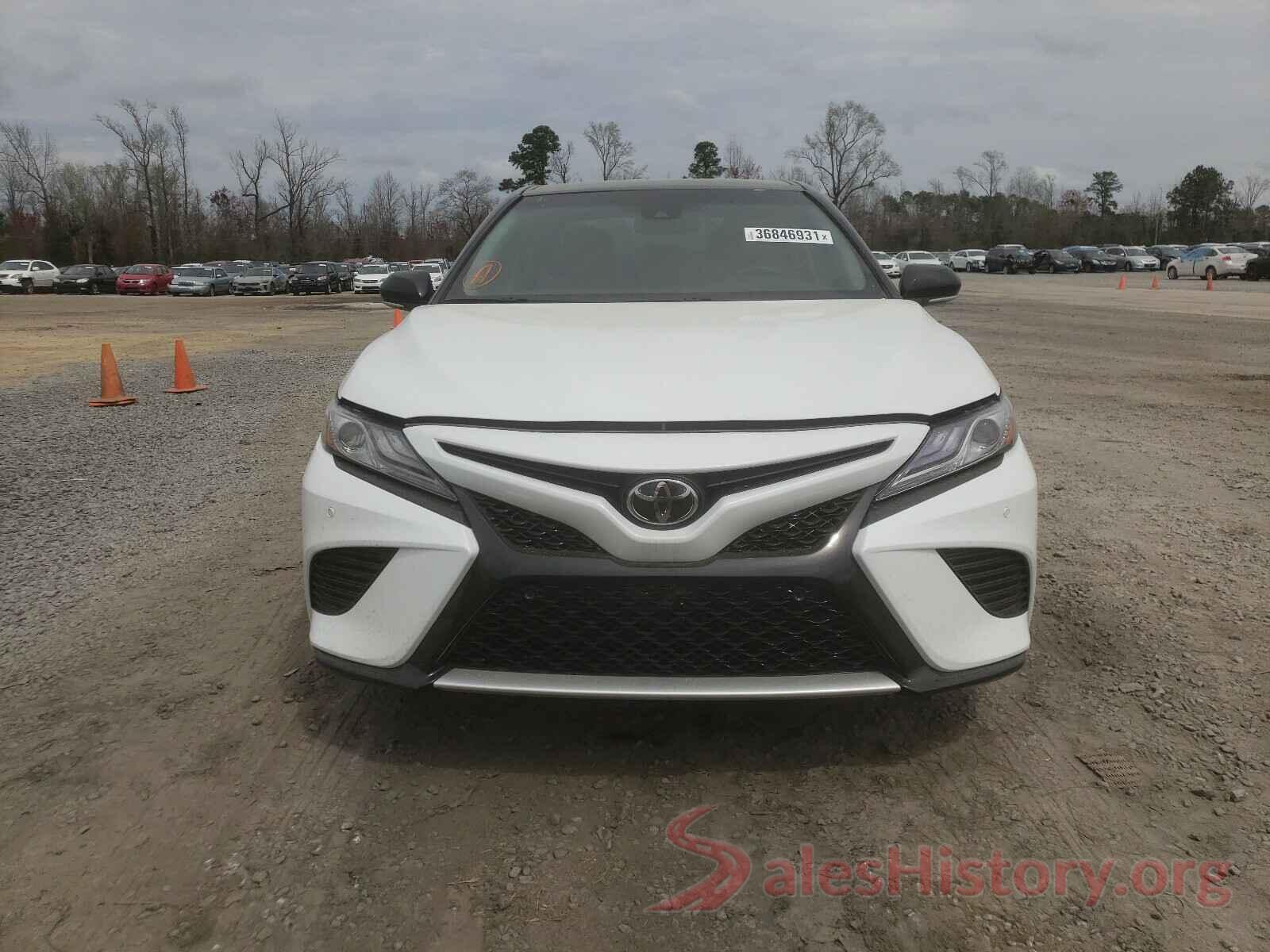 4T1B61HK4JU072277 2018 TOYOTA CAMRY