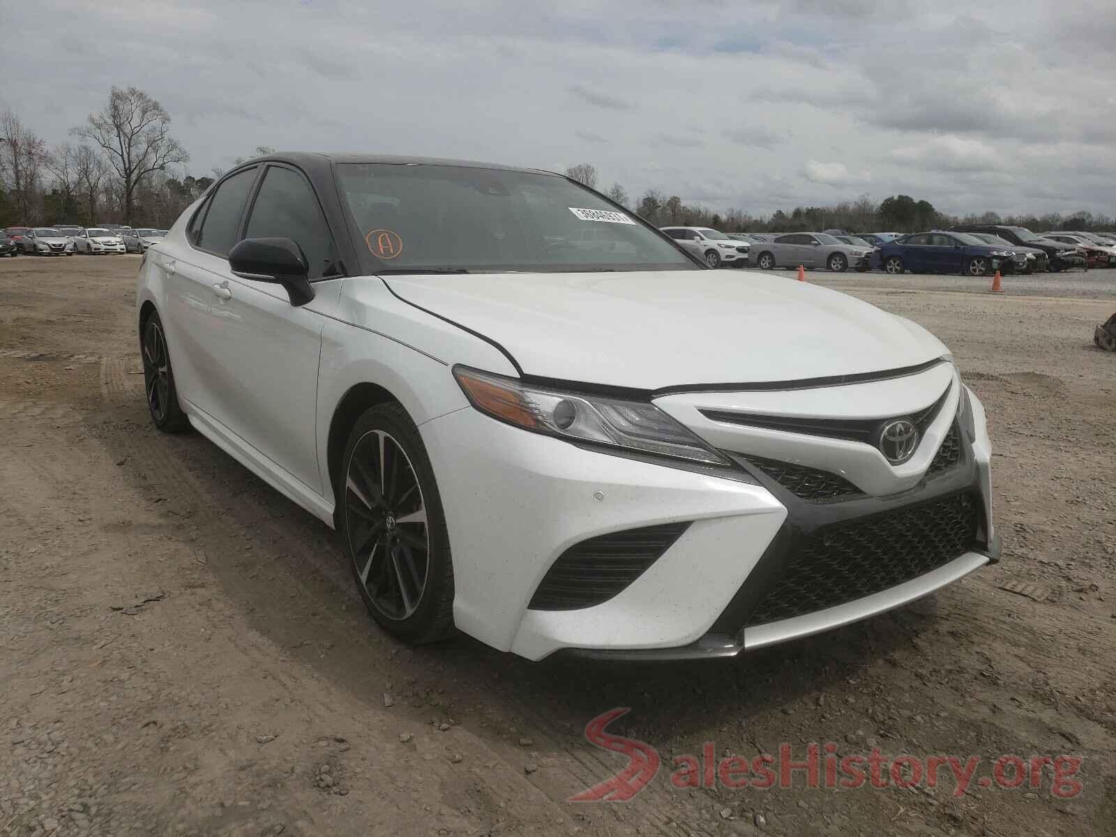 4T1B61HK4JU072277 2018 TOYOTA CAMRY