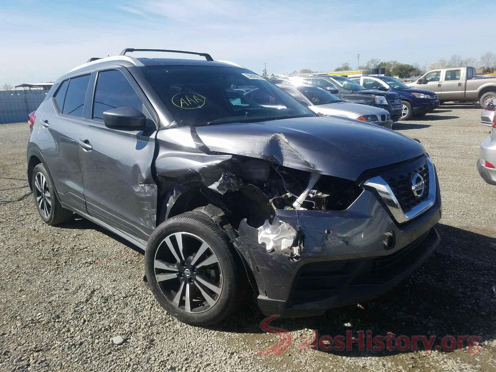 3N1CP5CU0JL532585 2018 NISSAN KICKS