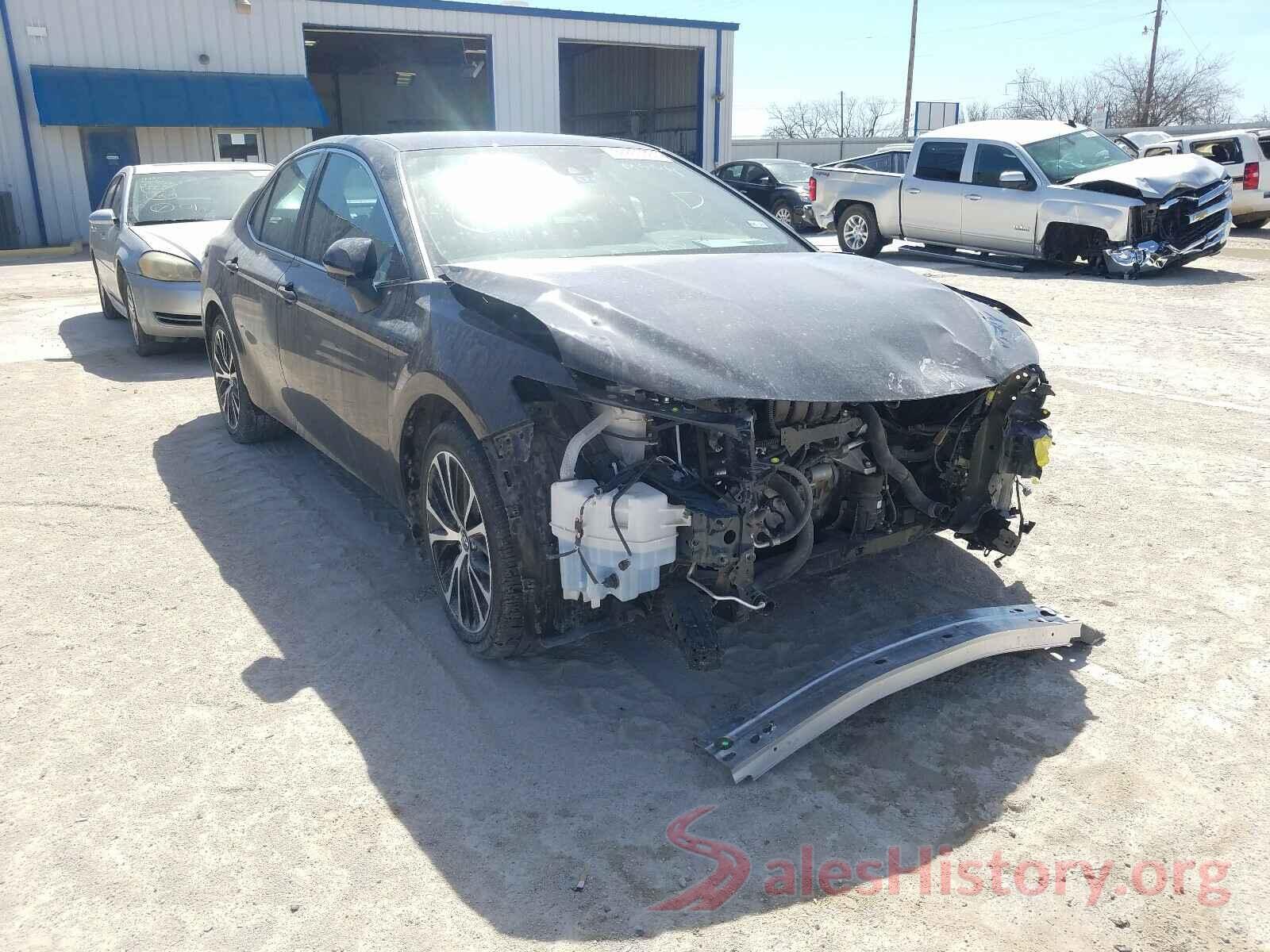 4T1B11HK8KU719828 2019 TOYOTA CAMRY