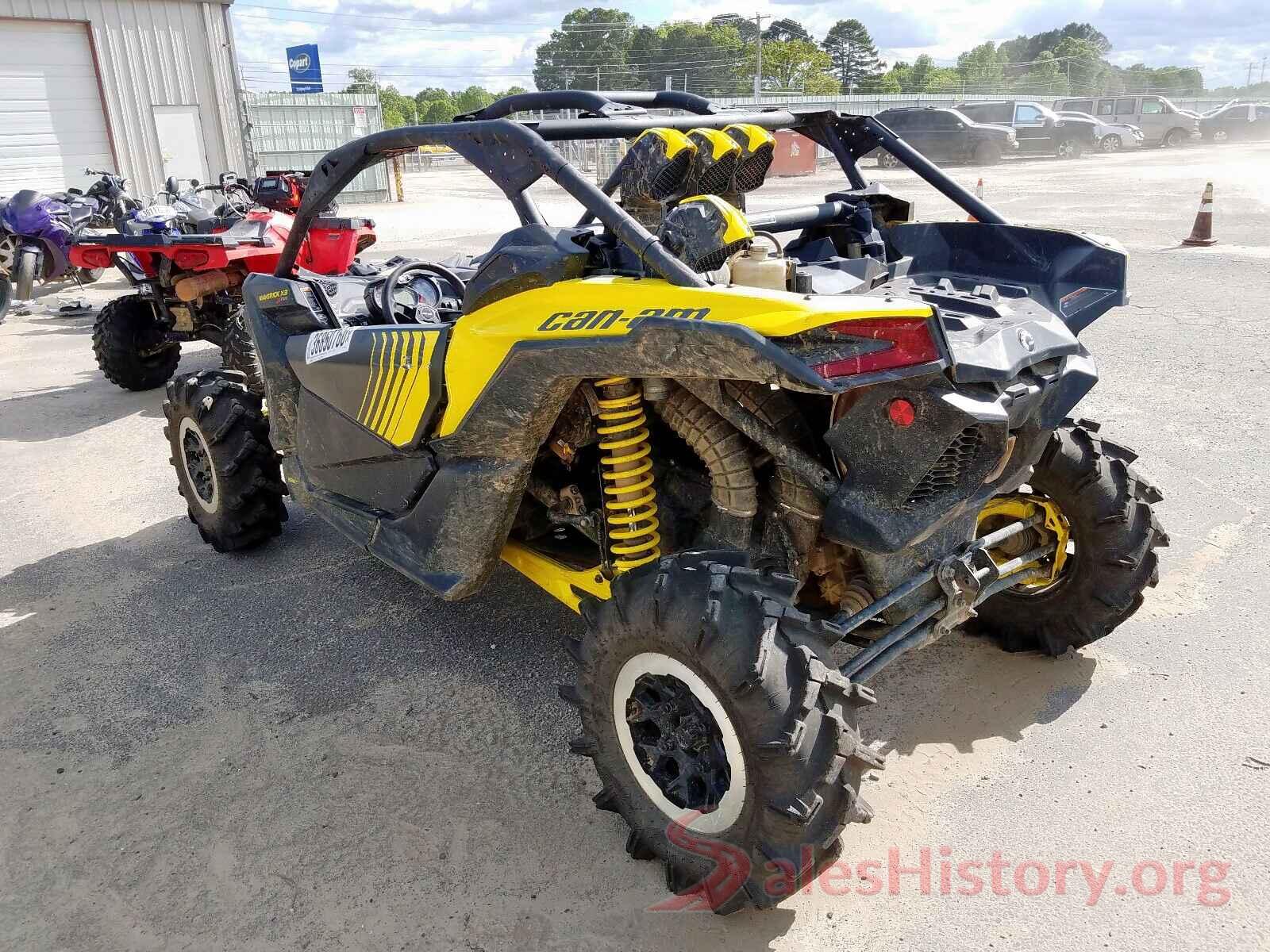 3JBVRAY20JK000424 2018 CAN-AM SIDEBYSIDE