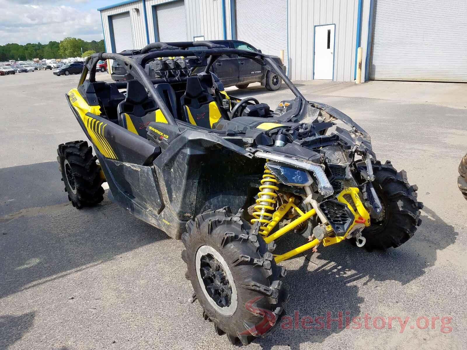 3JBVRAY20JK000424 2018 CAN-AM SIDEBYSIDE