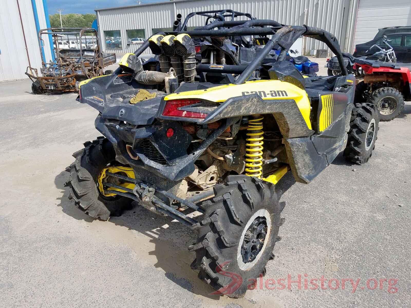 3JBVRAY20JK000424 2018 CAN-AM SIDEBYSIDE