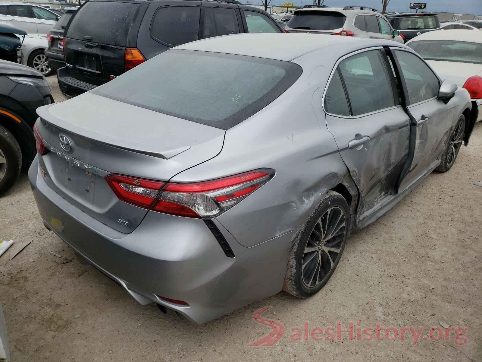 4T1B11HK4JU608644 2018 TOYOTA CAMRY