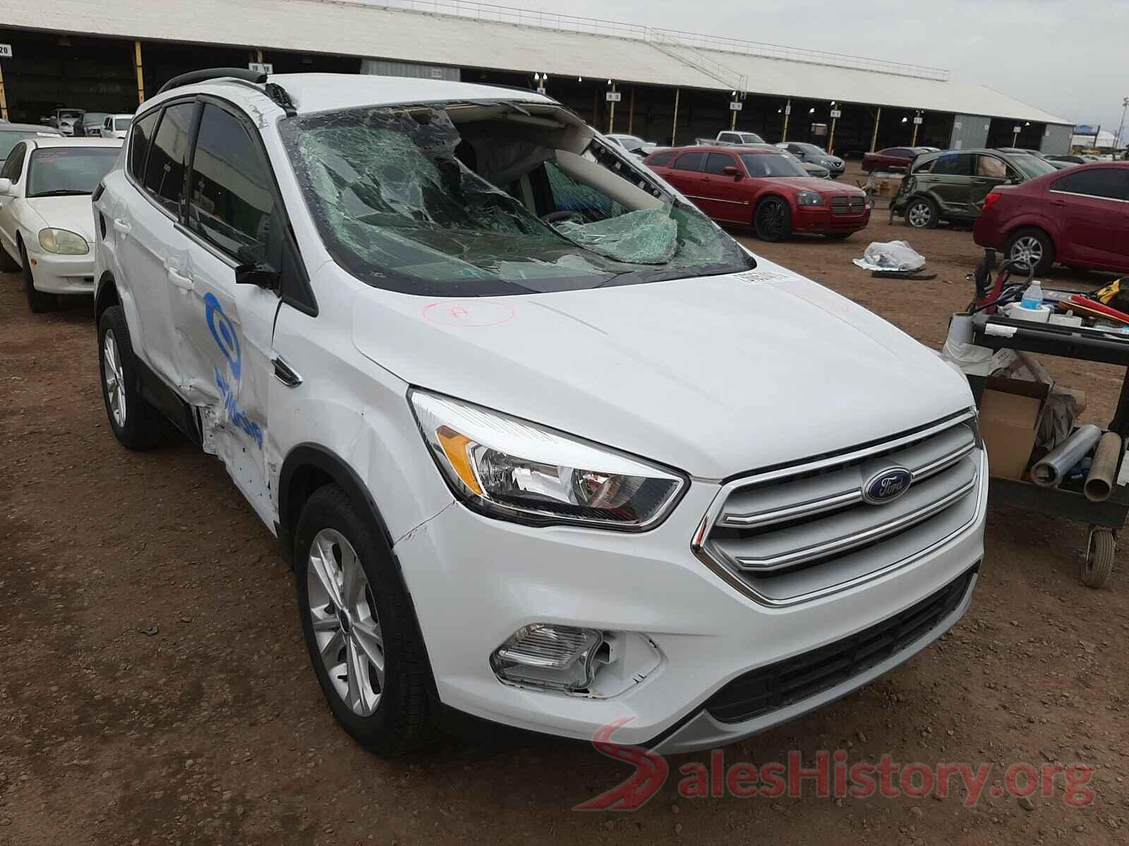 1FMCU0GD5JUC87965 2018 FORD ESCAPE