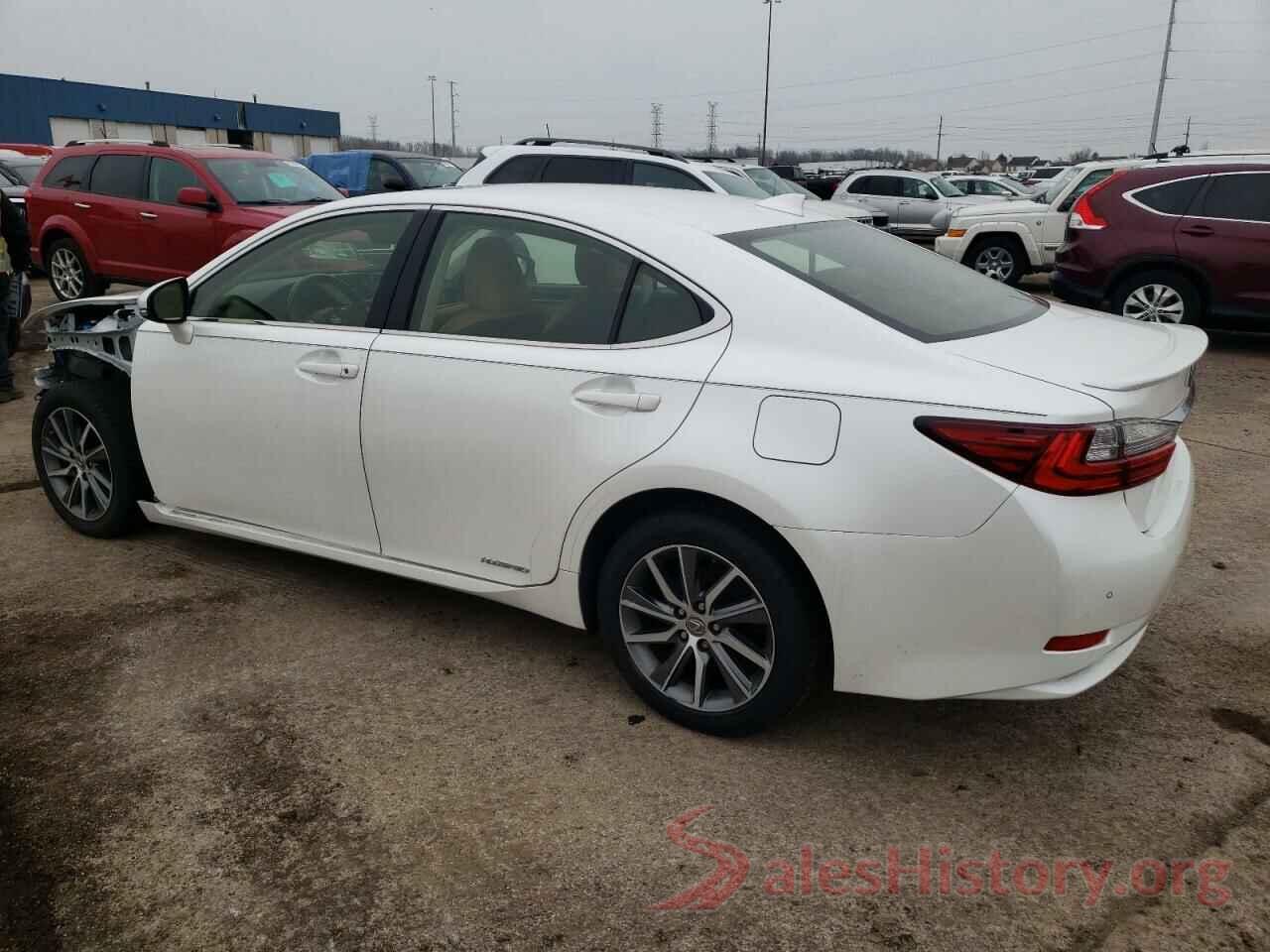 JTHBW1GGXH2153323 2017 LEXUS ES300