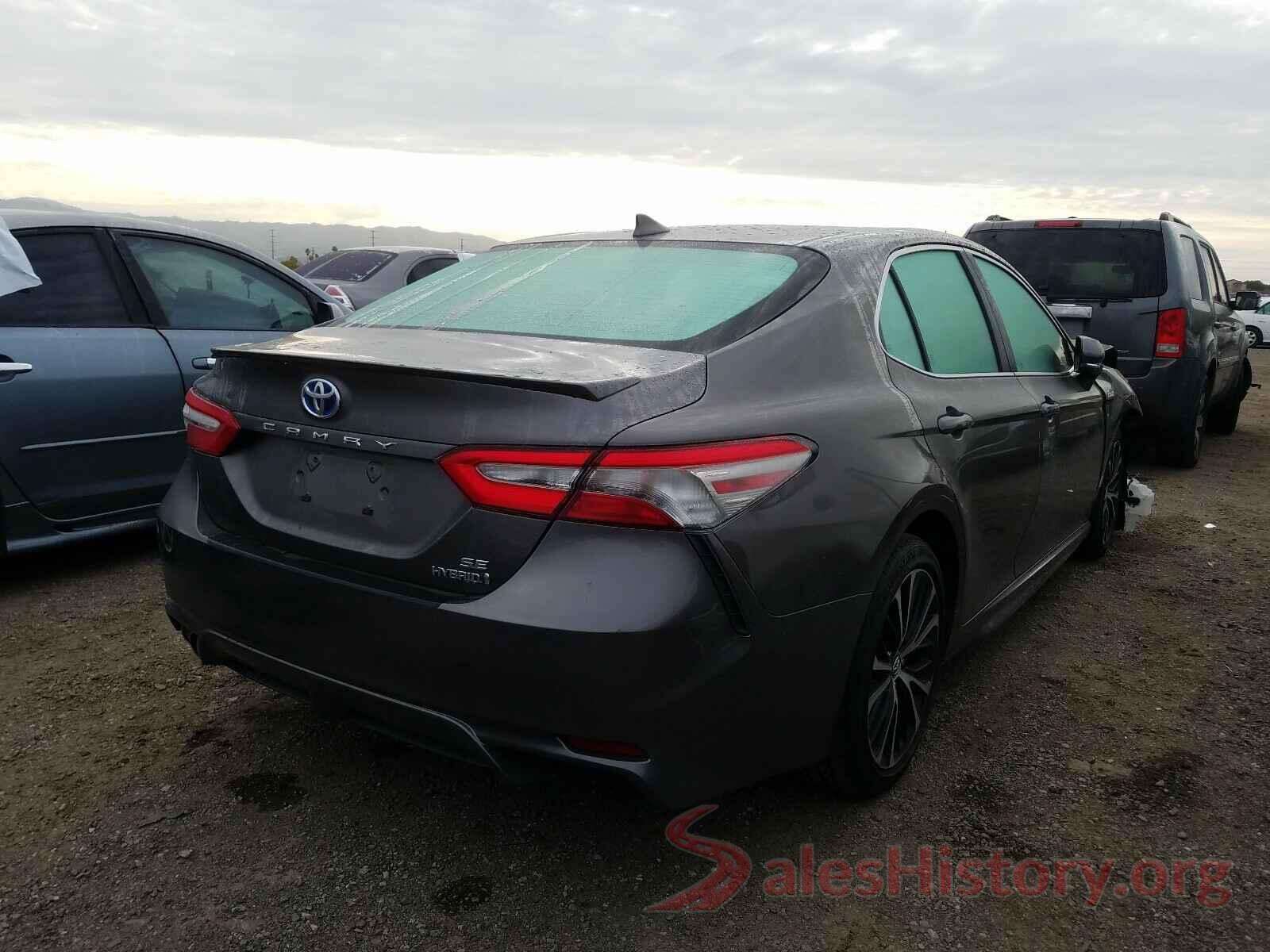 4T1B21HKXJU004867 2018 TOYOTA CAMRY