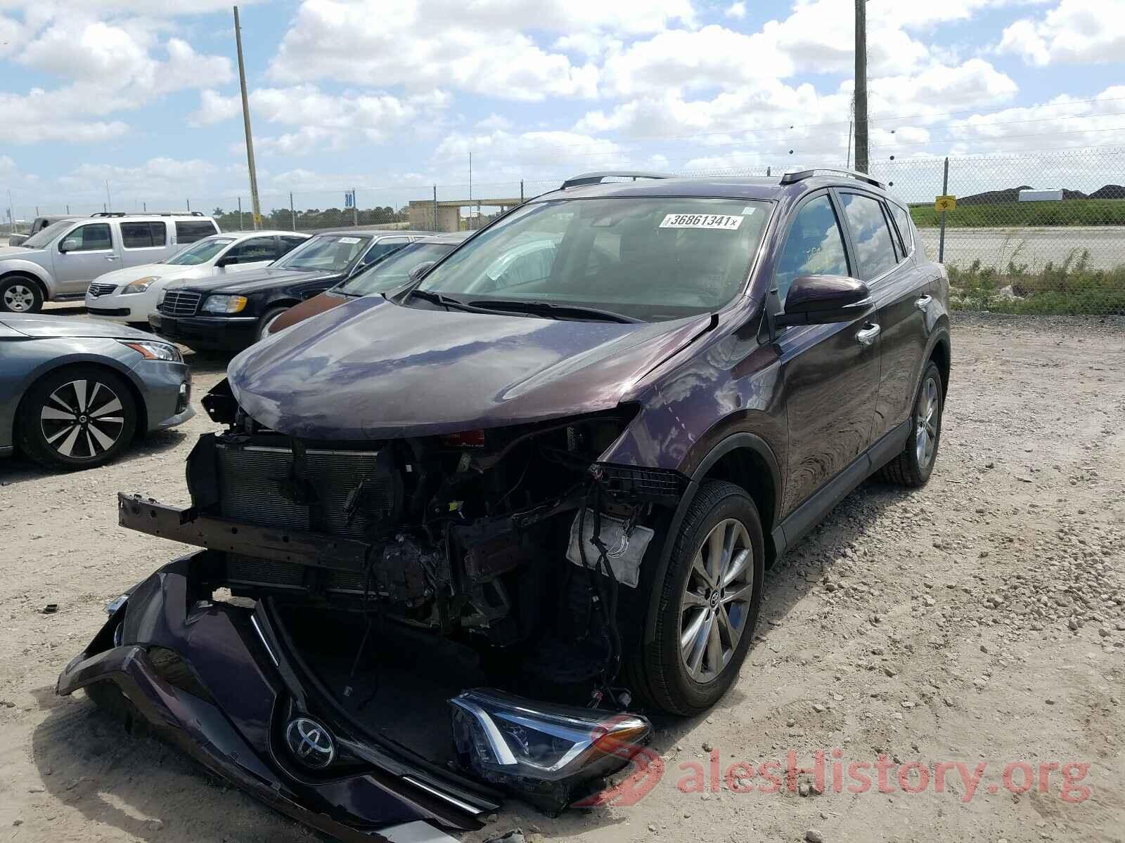 2T3YFREVXJW469748 2018 TOYOTA RAV4