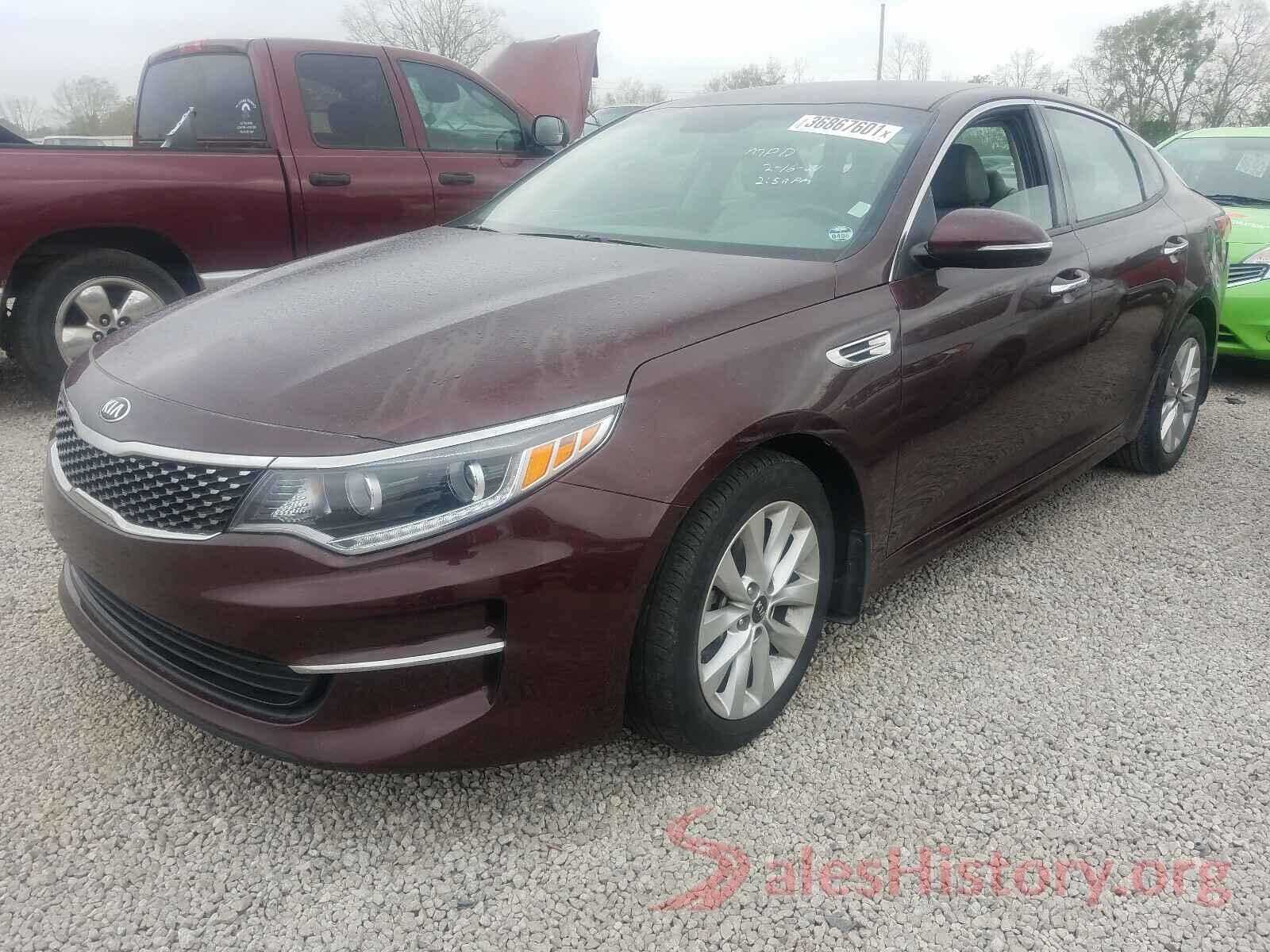 5XXGU4L35HG163804 2017 KIA OPTIMA