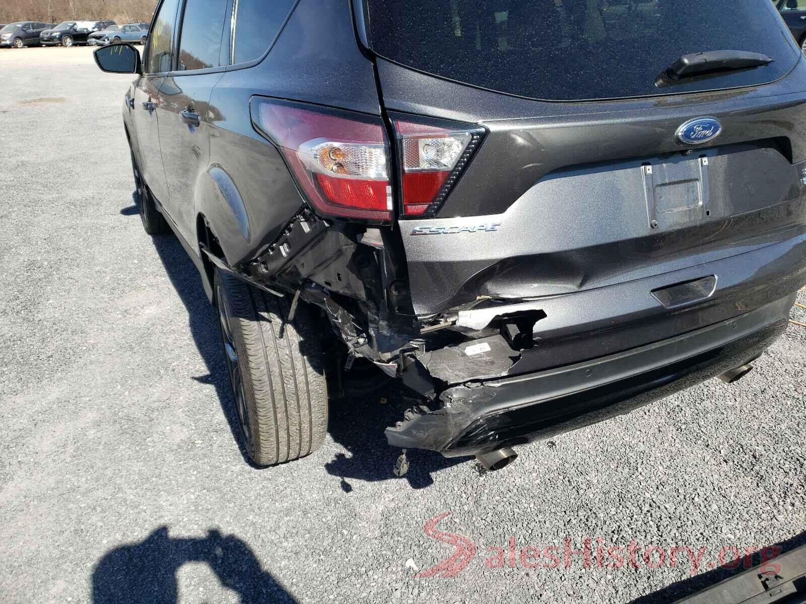 1FMCU9GD0HUC60882 2017 FORD ESCAPE