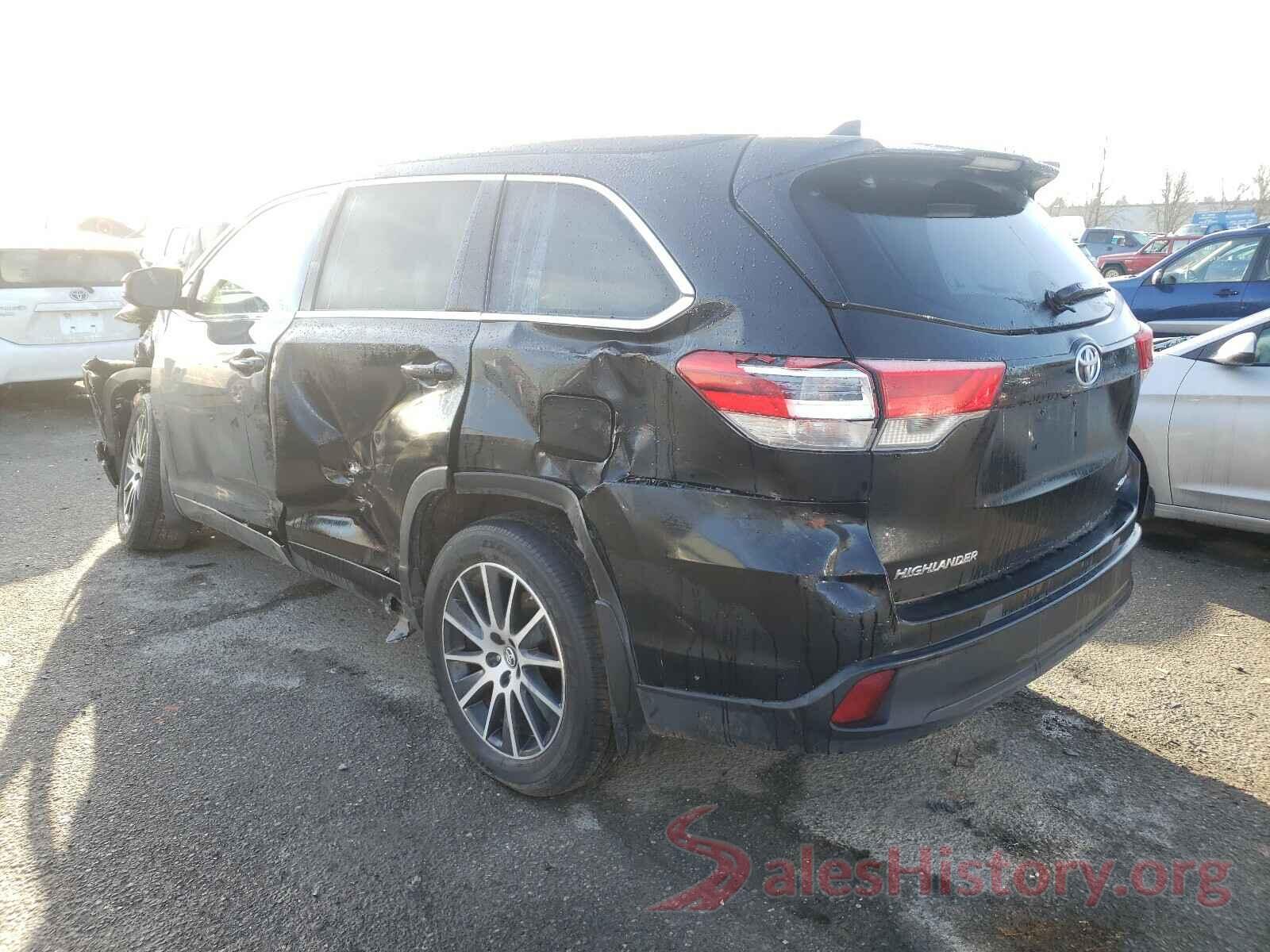 5TDJZRFH2JS558216 2018 TOYOTA HIGHLANDER