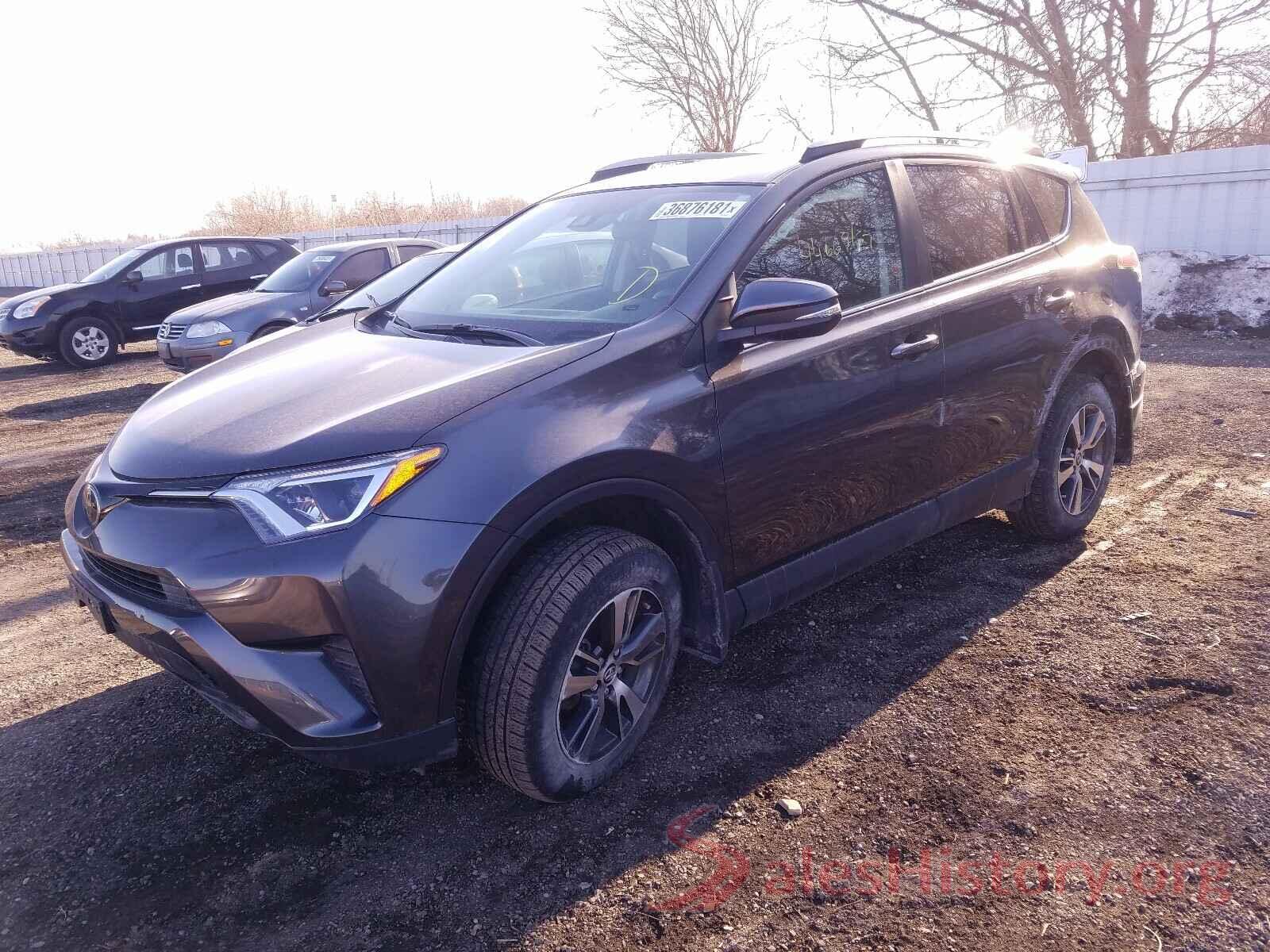 2T3ZFREV9JW507507 2018 TOYOTA RAV4