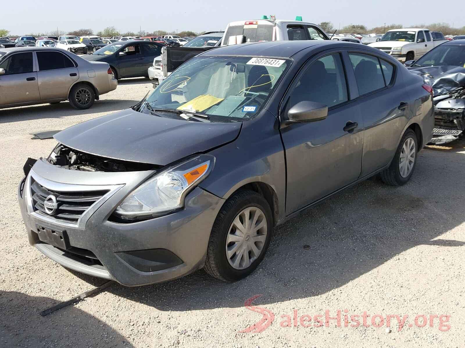 3N1CN7AP5JL838115 2018 NISSAN VERSA