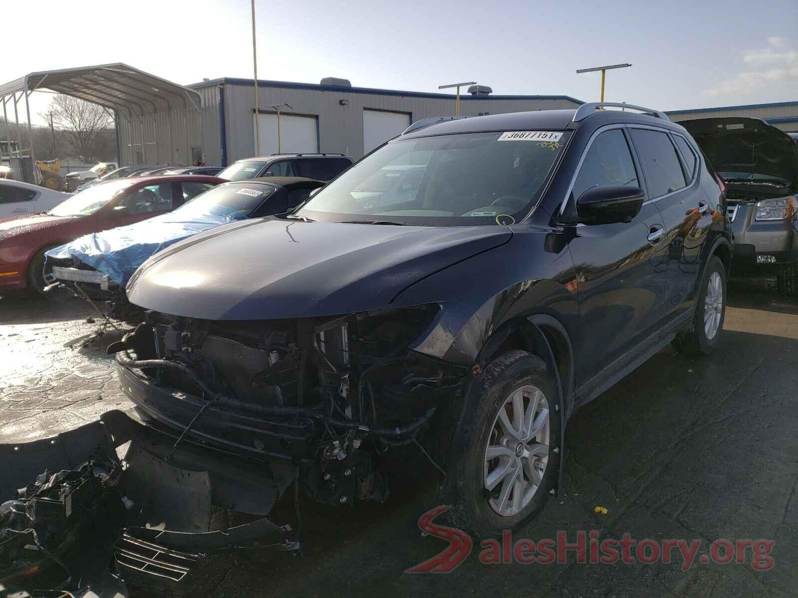 KNMAT2MT5JP529223 2018 NISSAN ROGUE