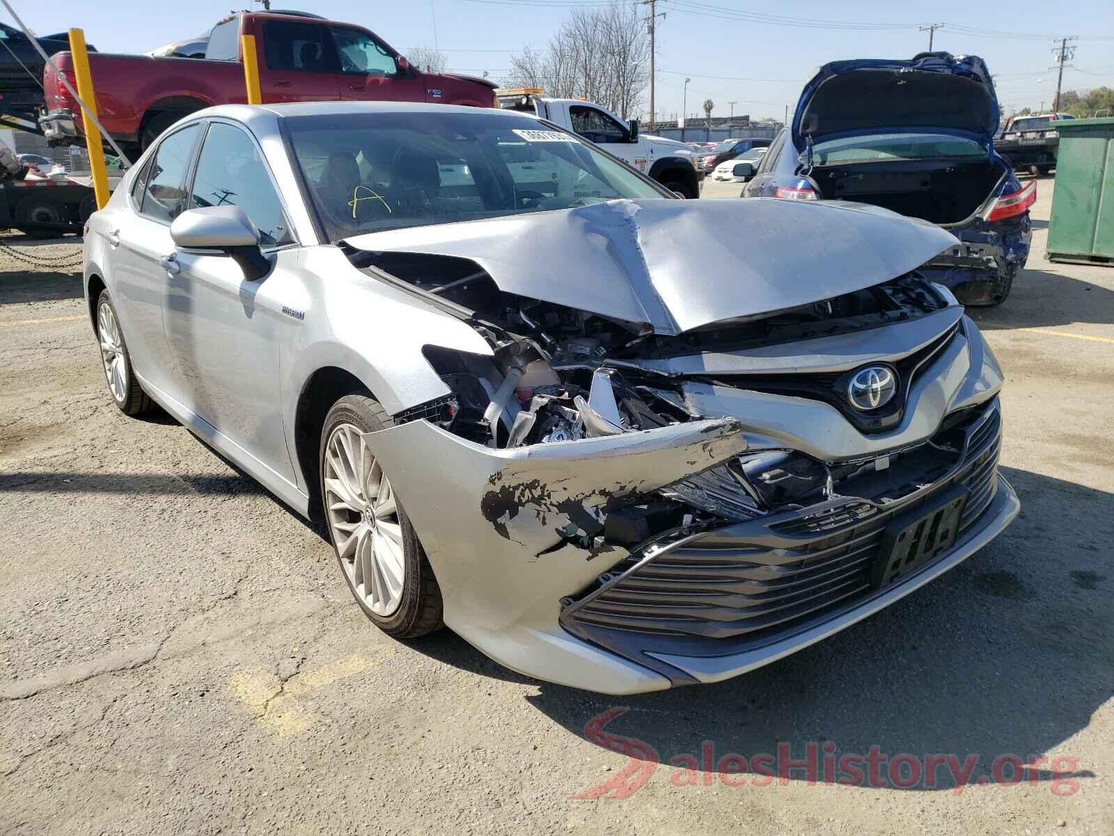 4T1B21HK4JU003276 2018 TOYOTA CAMRY