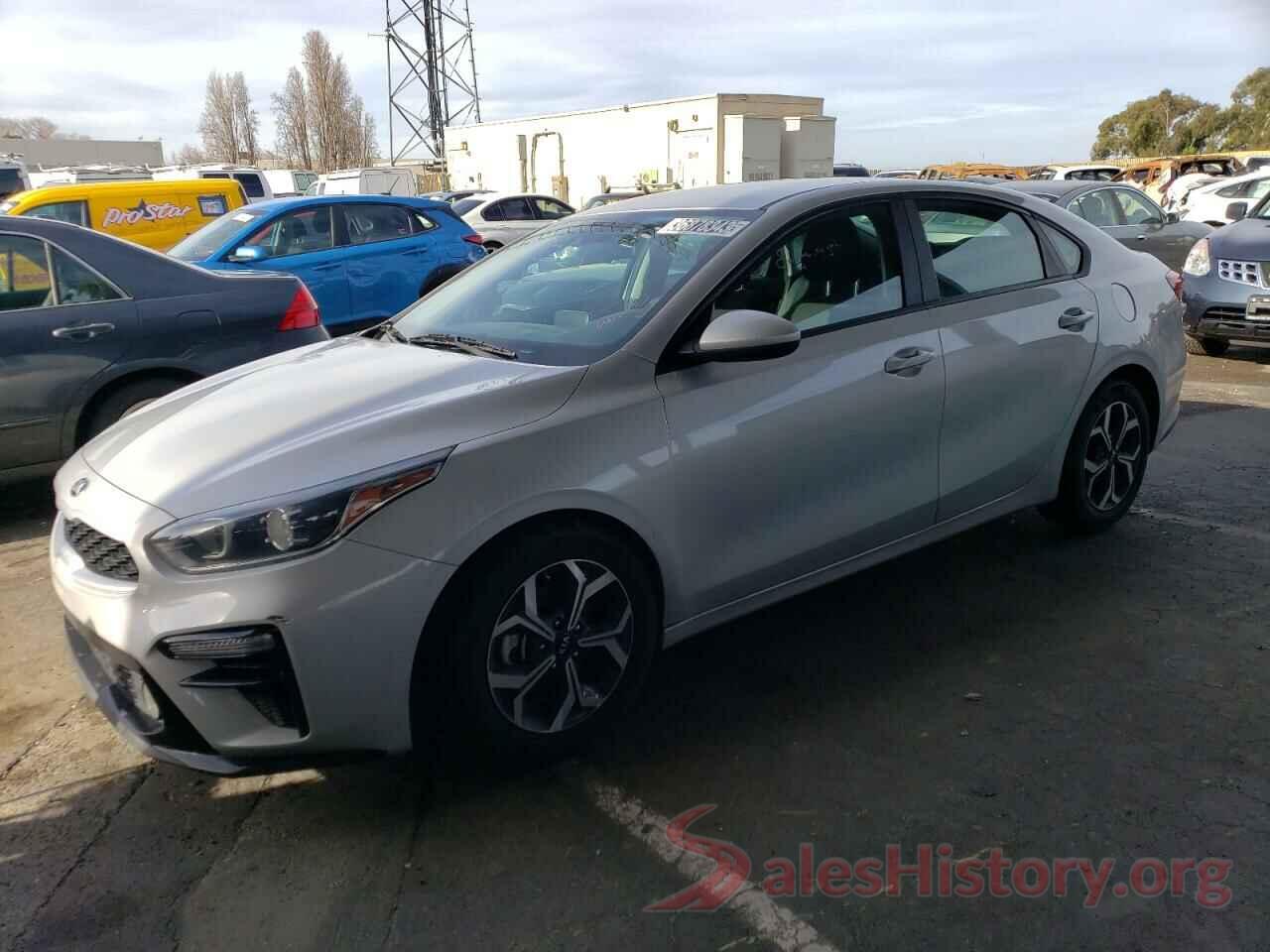 3KPF24AD9ME305037 2021 KIA FORTE