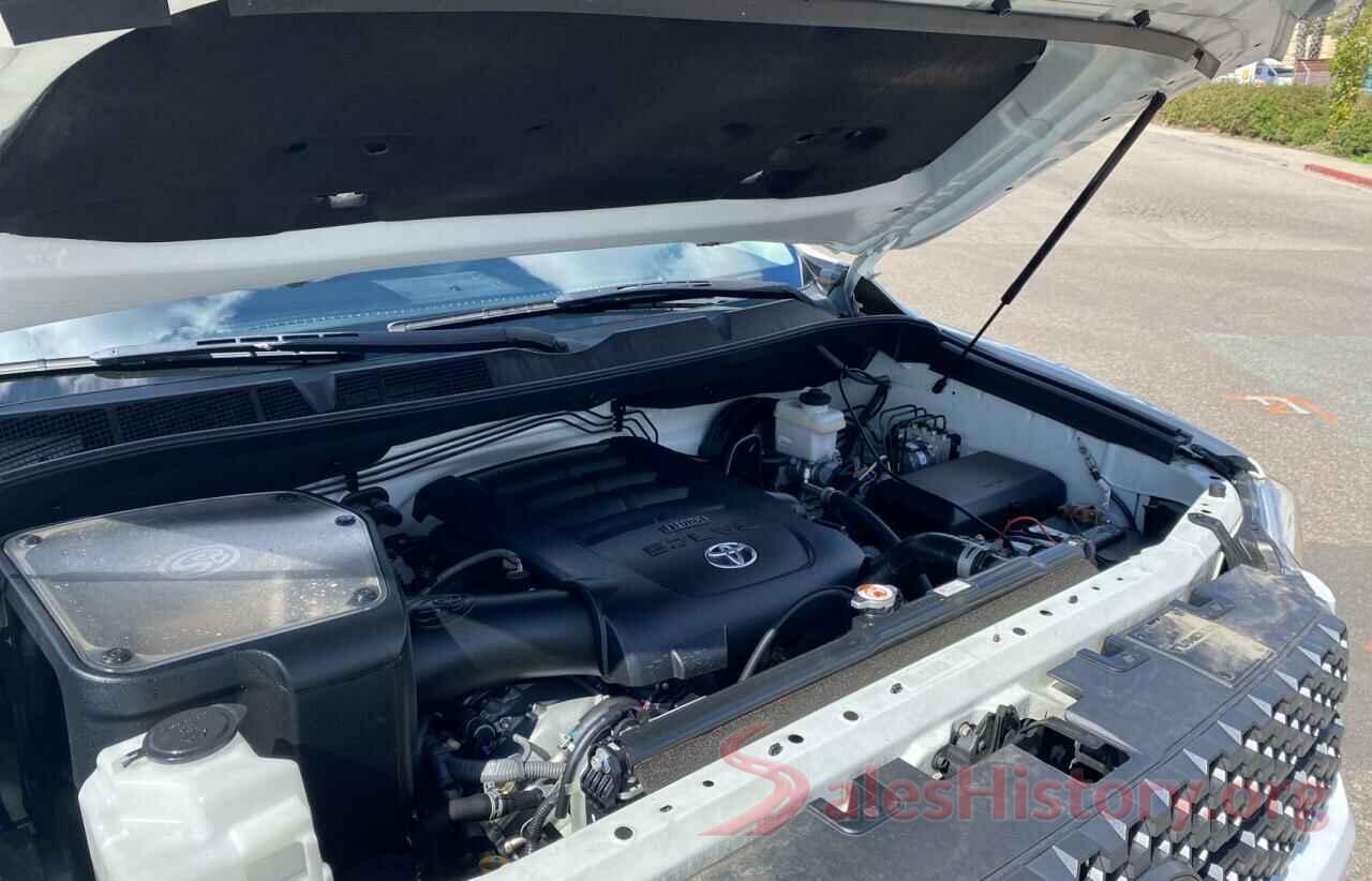 5TFDY5F10JX734718 2018 TOYOTA TUNDRA