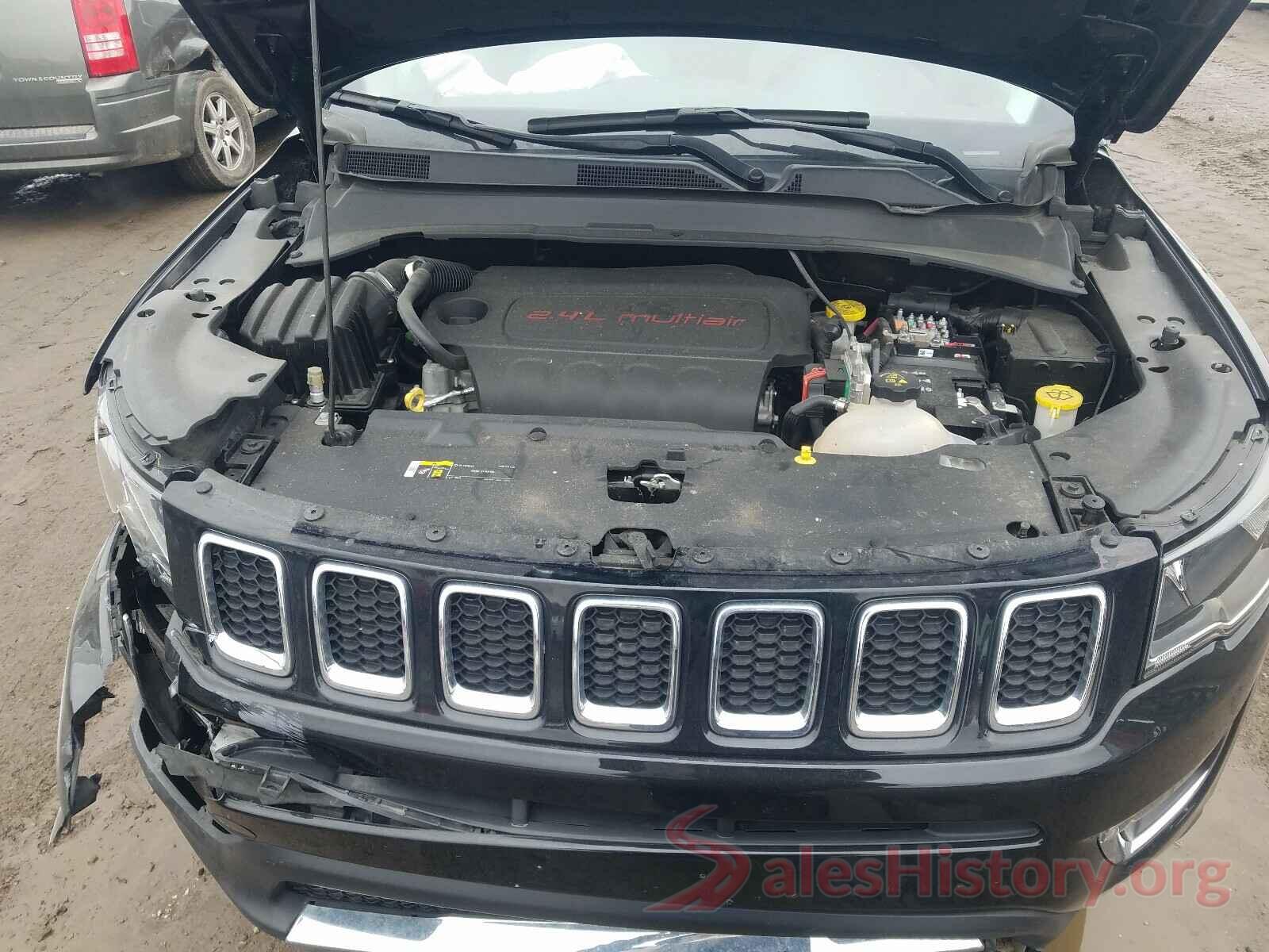 3C4NJDCB7JT101810 2018 JEEP COMPASS