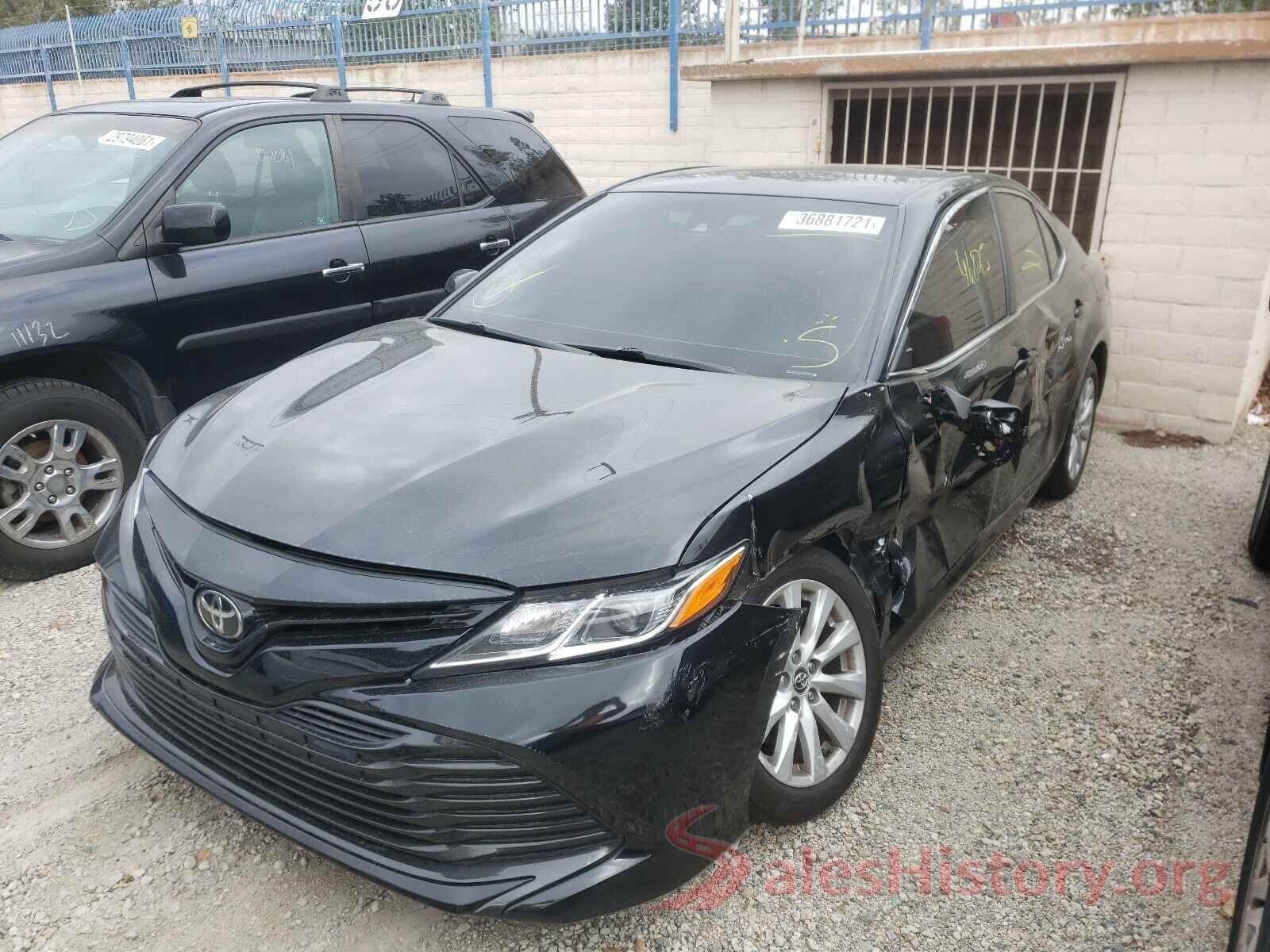 JTNB11HK0J3014672 2018 TOYOTA CAMRY