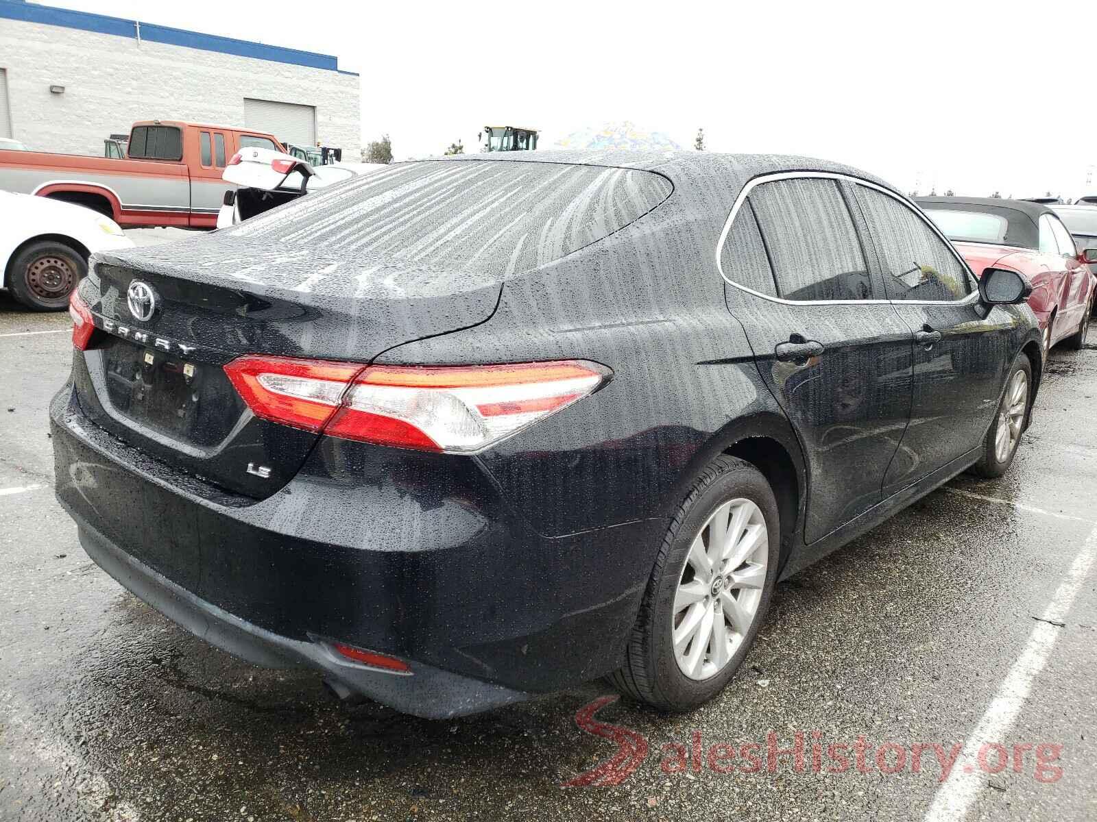 JTNB11HK0J3014672 2018 TOYOTA CAMRY