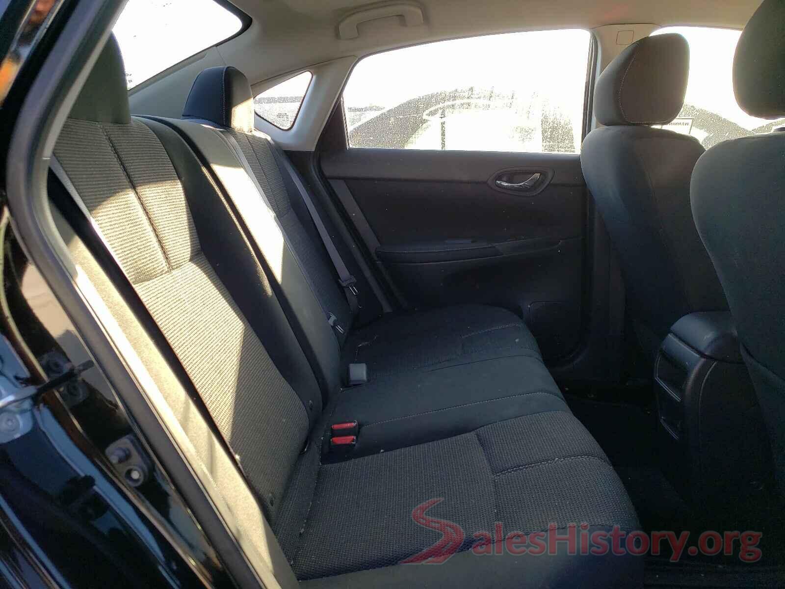 3N1AB7AP2JY239272 2018 NISSAN SENTRA