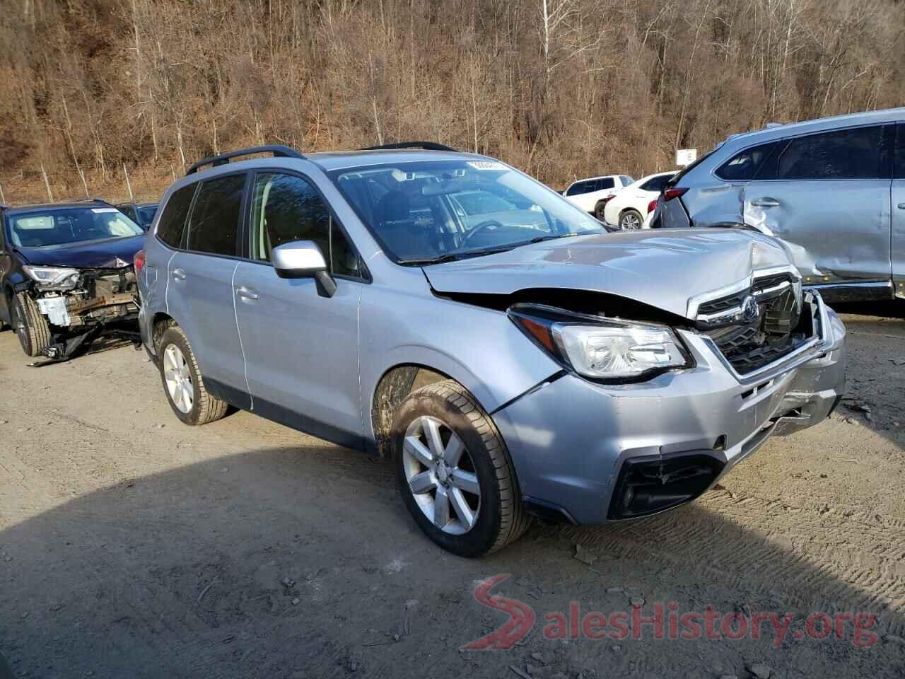 JF2SJAGC3HH810460 2017 SUBARU FORESTER