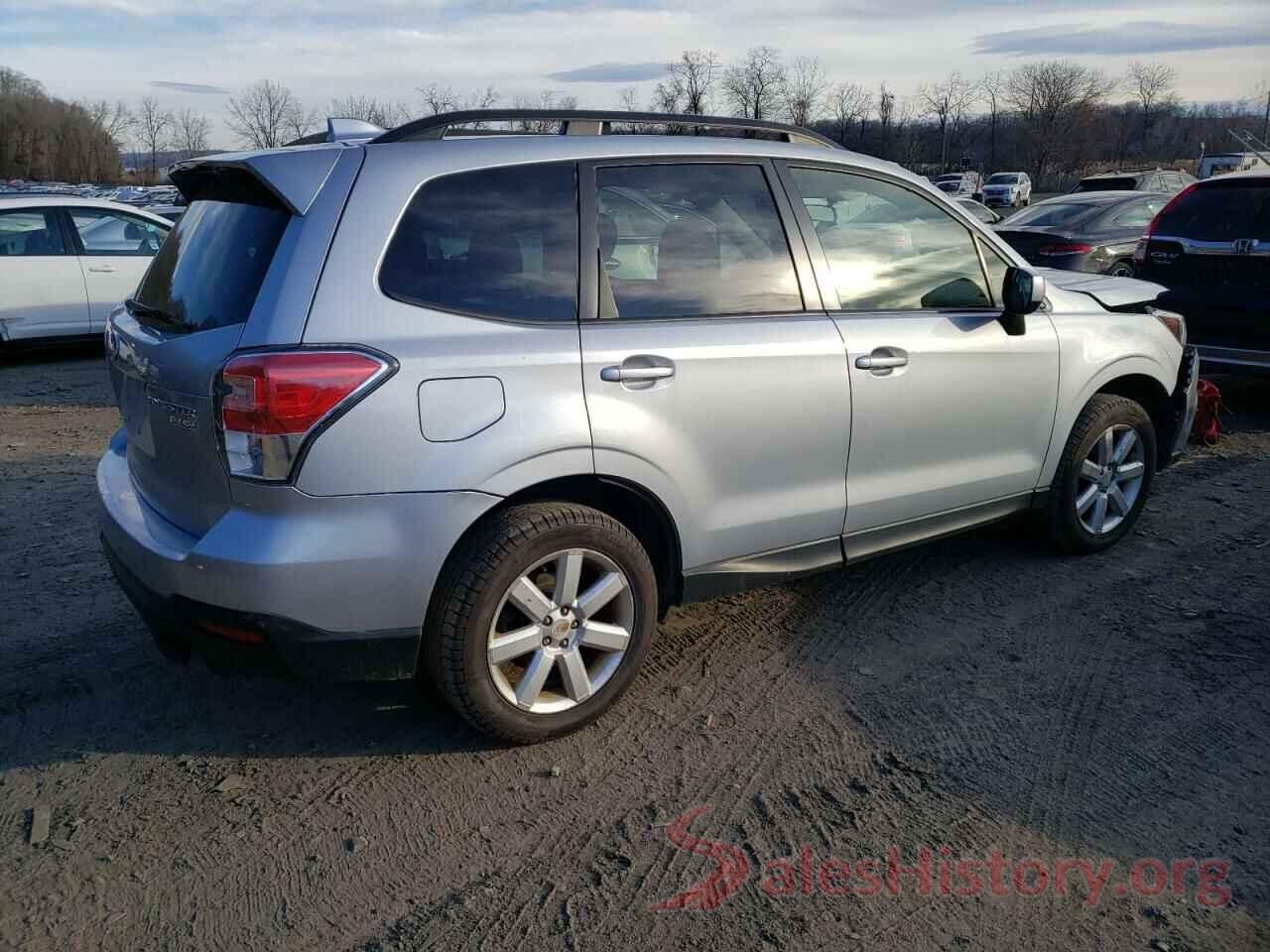 JF2SJAGC3HH810460 2017 SUBARU FORESTER