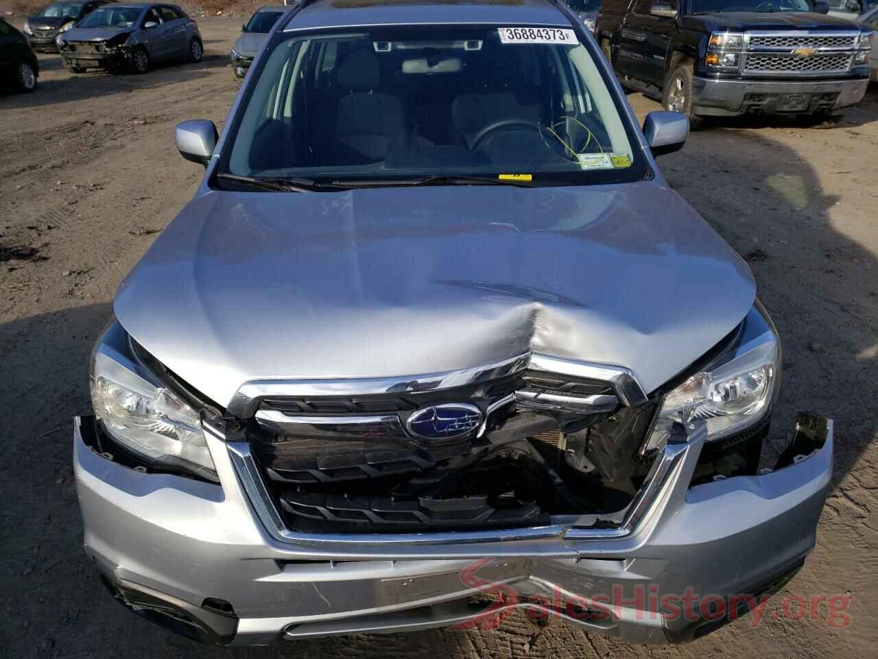 JF2SJAGC3HH810460 2017 SUBARU FORESTER