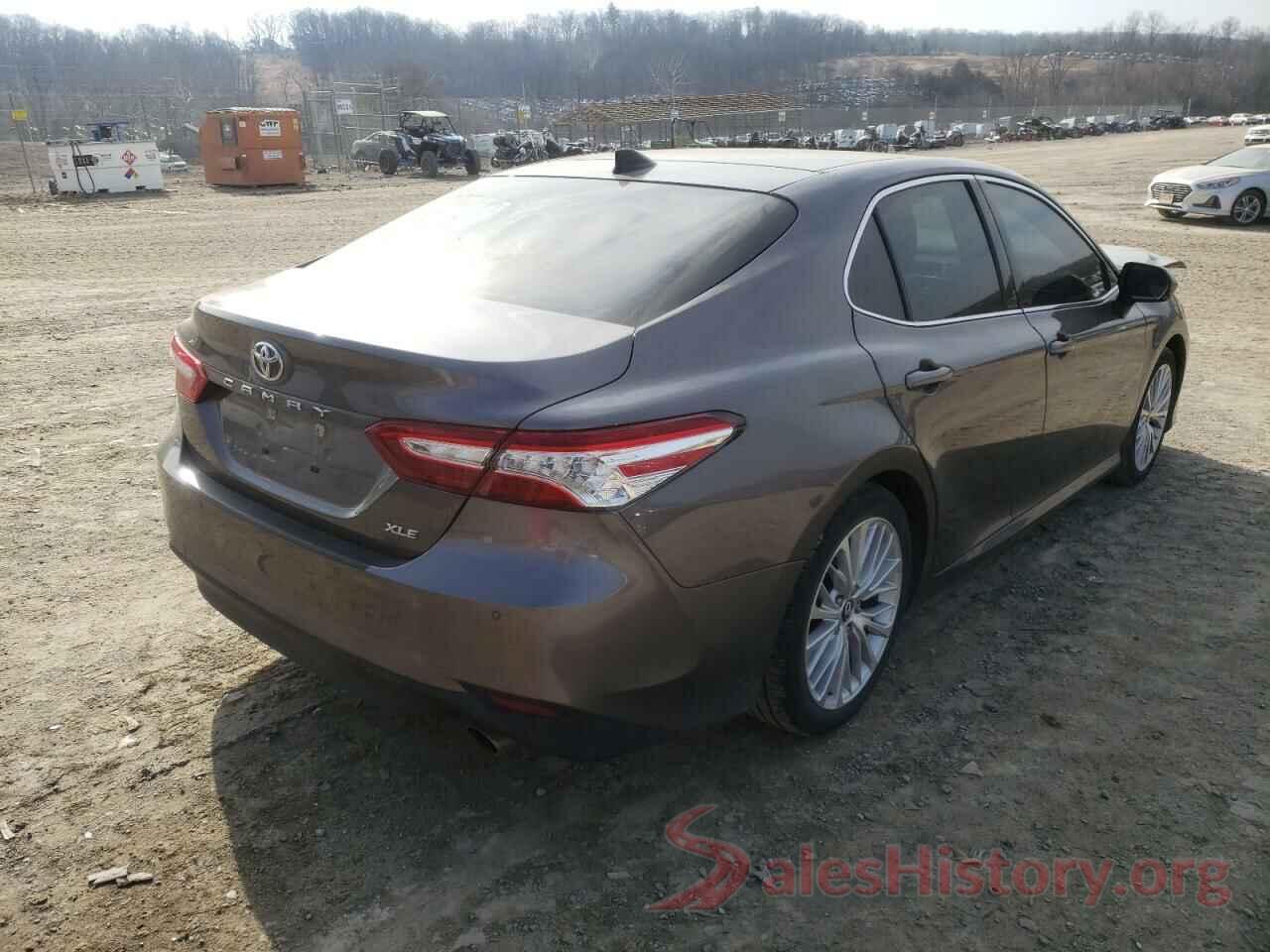 4T1B11HK8JU048918 2018 TOYOTA CAMRY