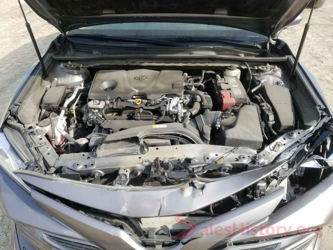 4T1B11HK8JU048918 2018 TOYOTA CAMRY