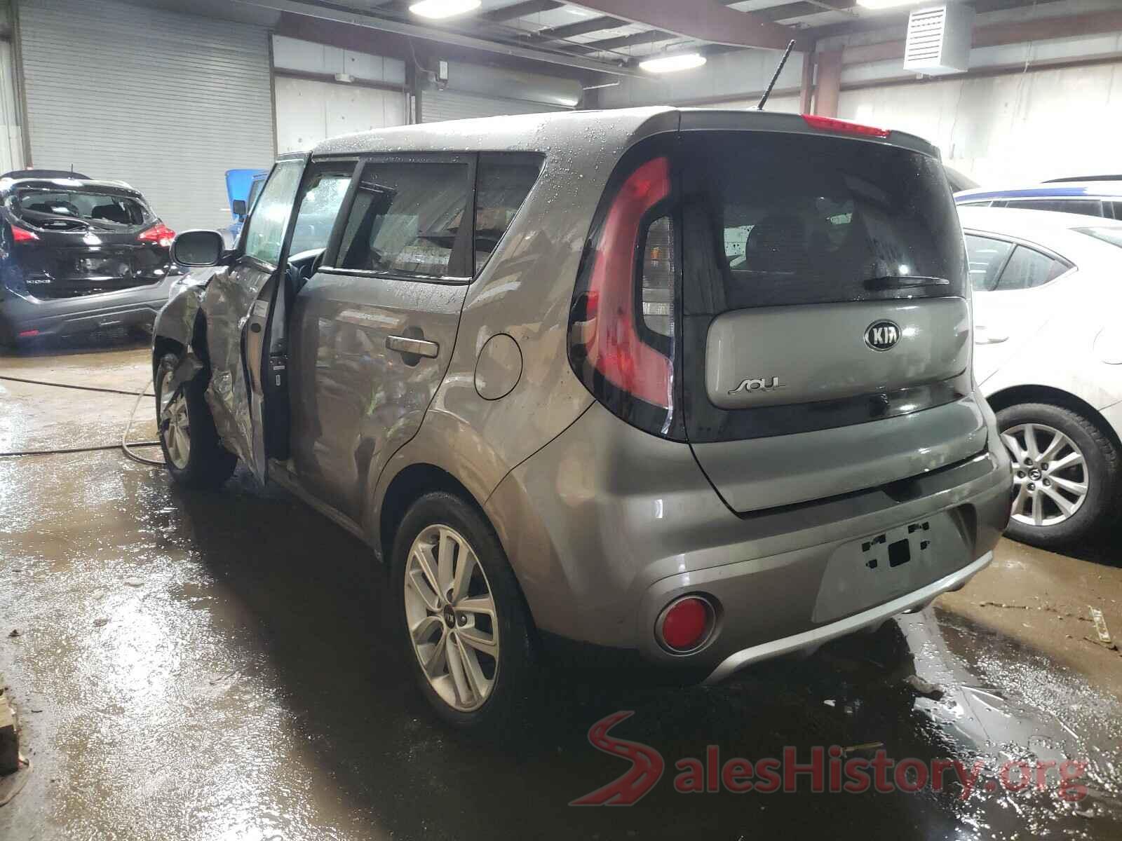 KNDJP3A5XJ7548639 2018 KIA SOUL