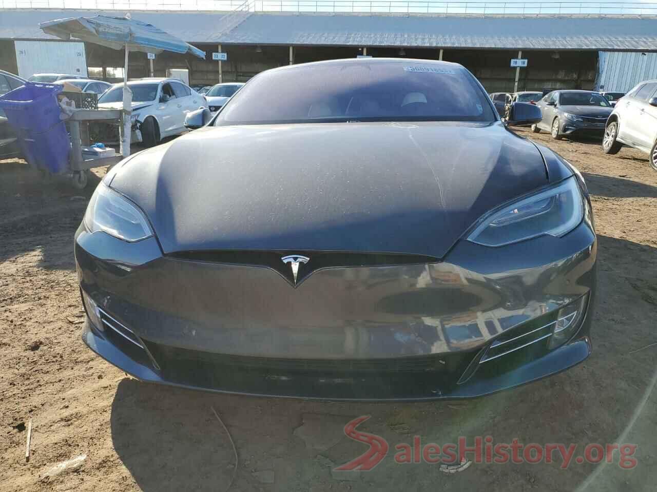 5YJSA1E41JF257727 2018 TESLA MODEL S