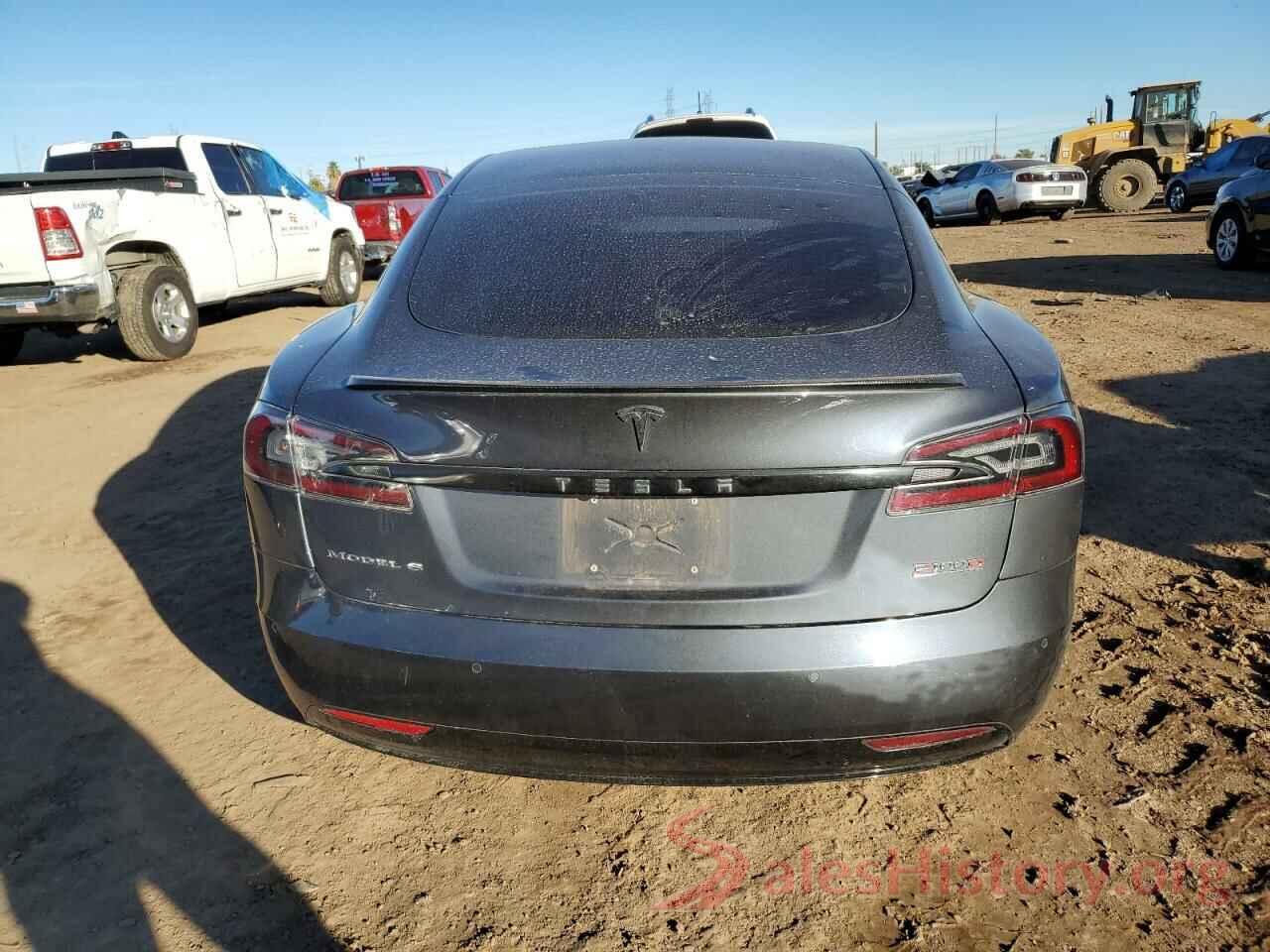 5YJSA1E41JF257727 2018 TESLA MODEL S