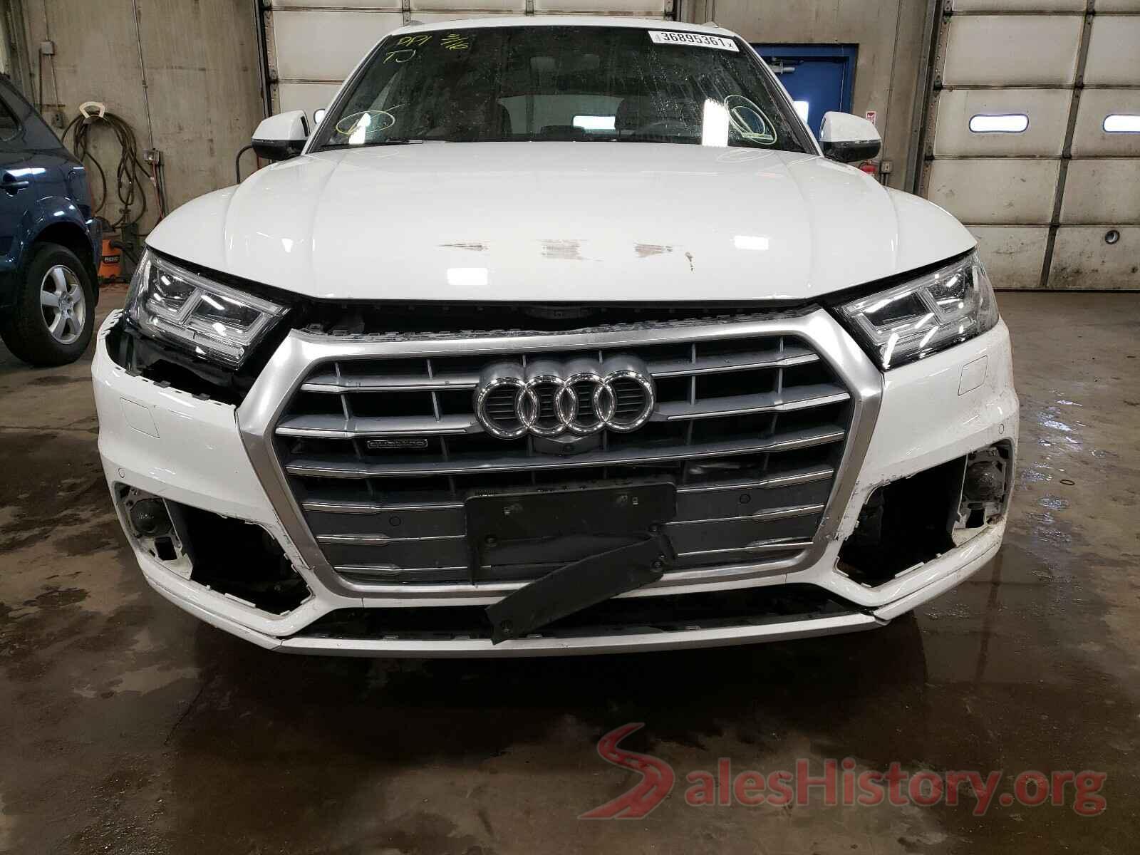 WA1CNAFY0J2197382 2018 AUDI Q5