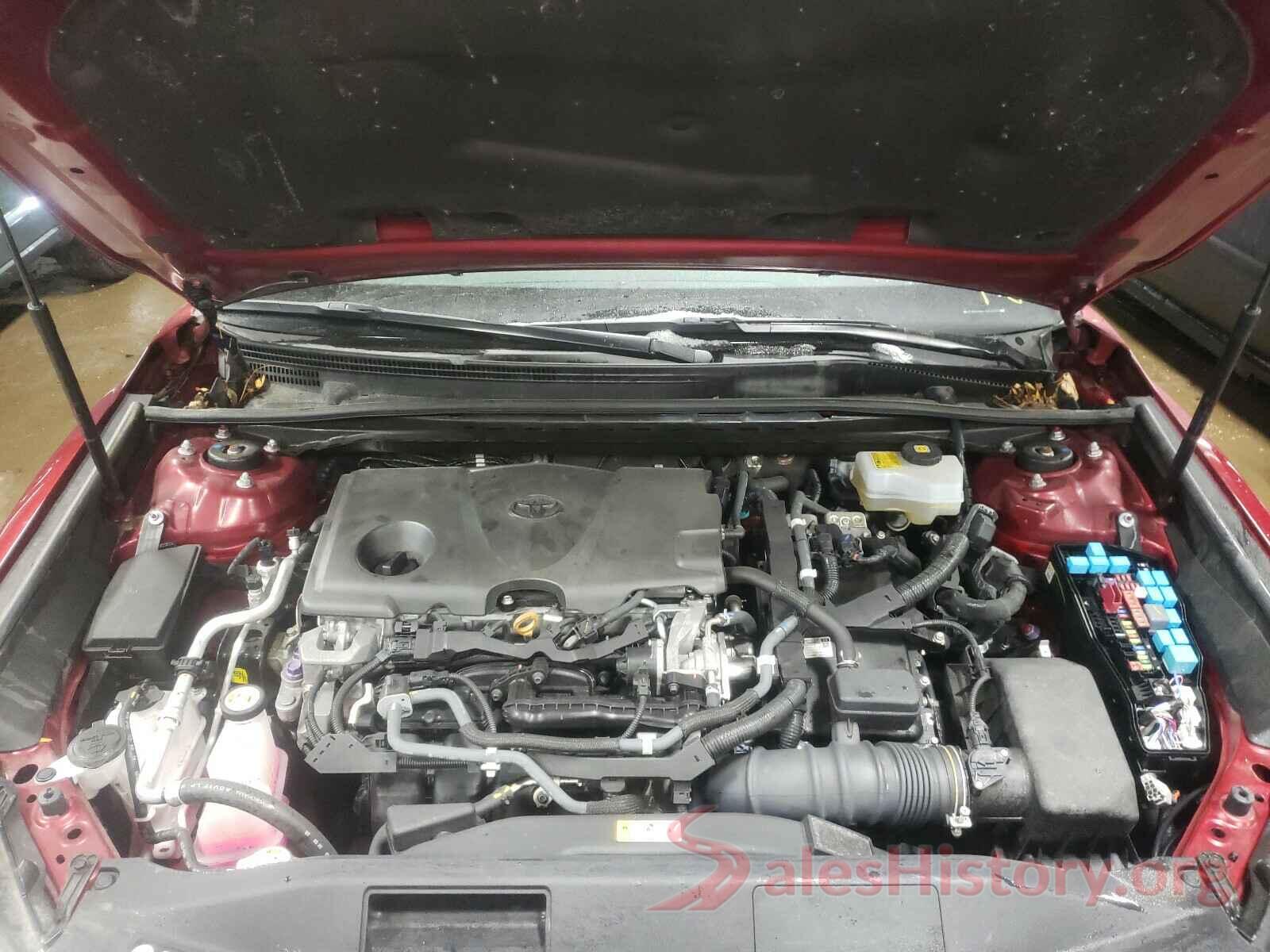 4T1B21HK2JU510824 2018 TOYOTA CAMRY