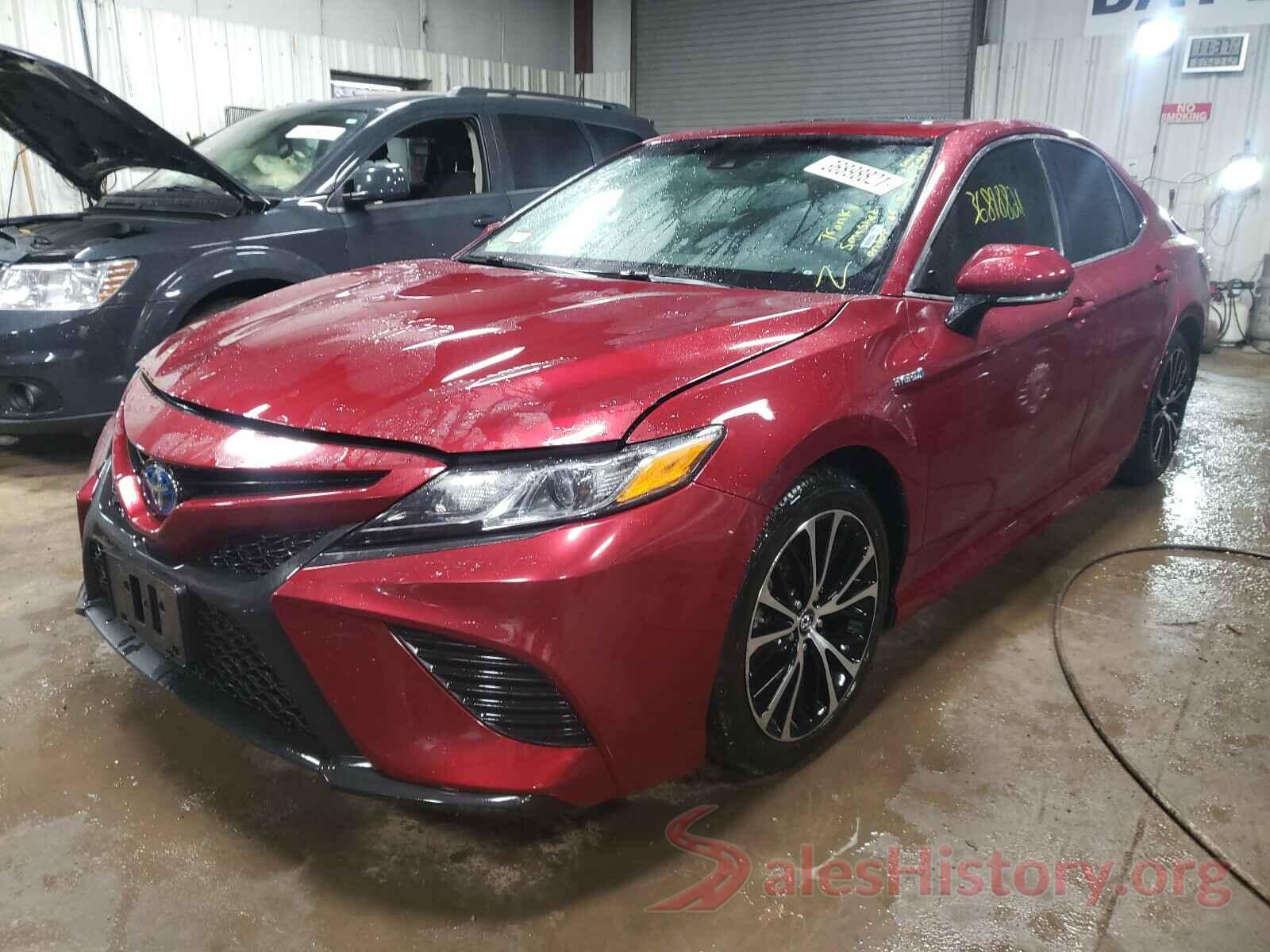 4T1B21HK2JU510824 2018 TOYOTA CAMRY