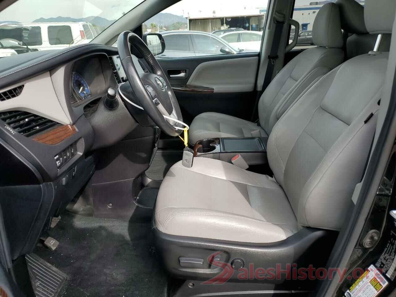 5TDYZ3DC5HS840072 2017 TOYOTA SIENNA