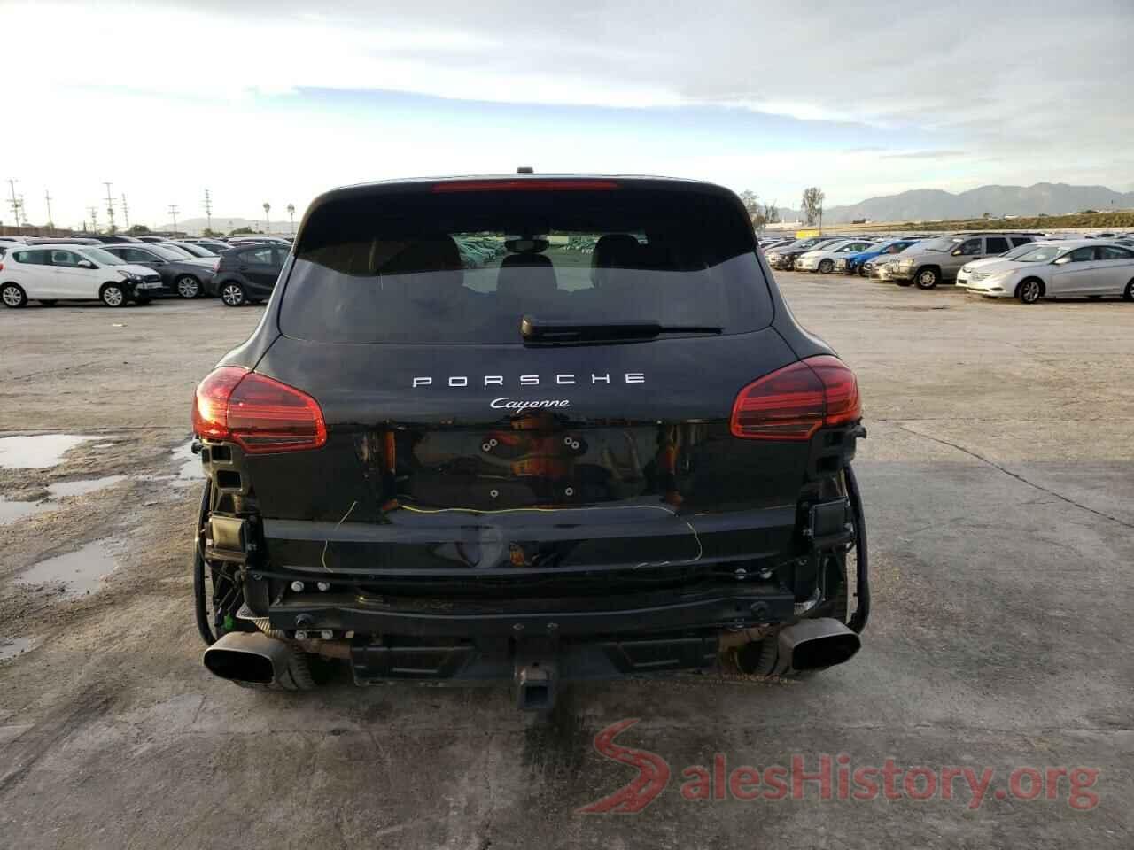 WP1AA2A24HKA91236 2017 PORSCHE CAYENNE