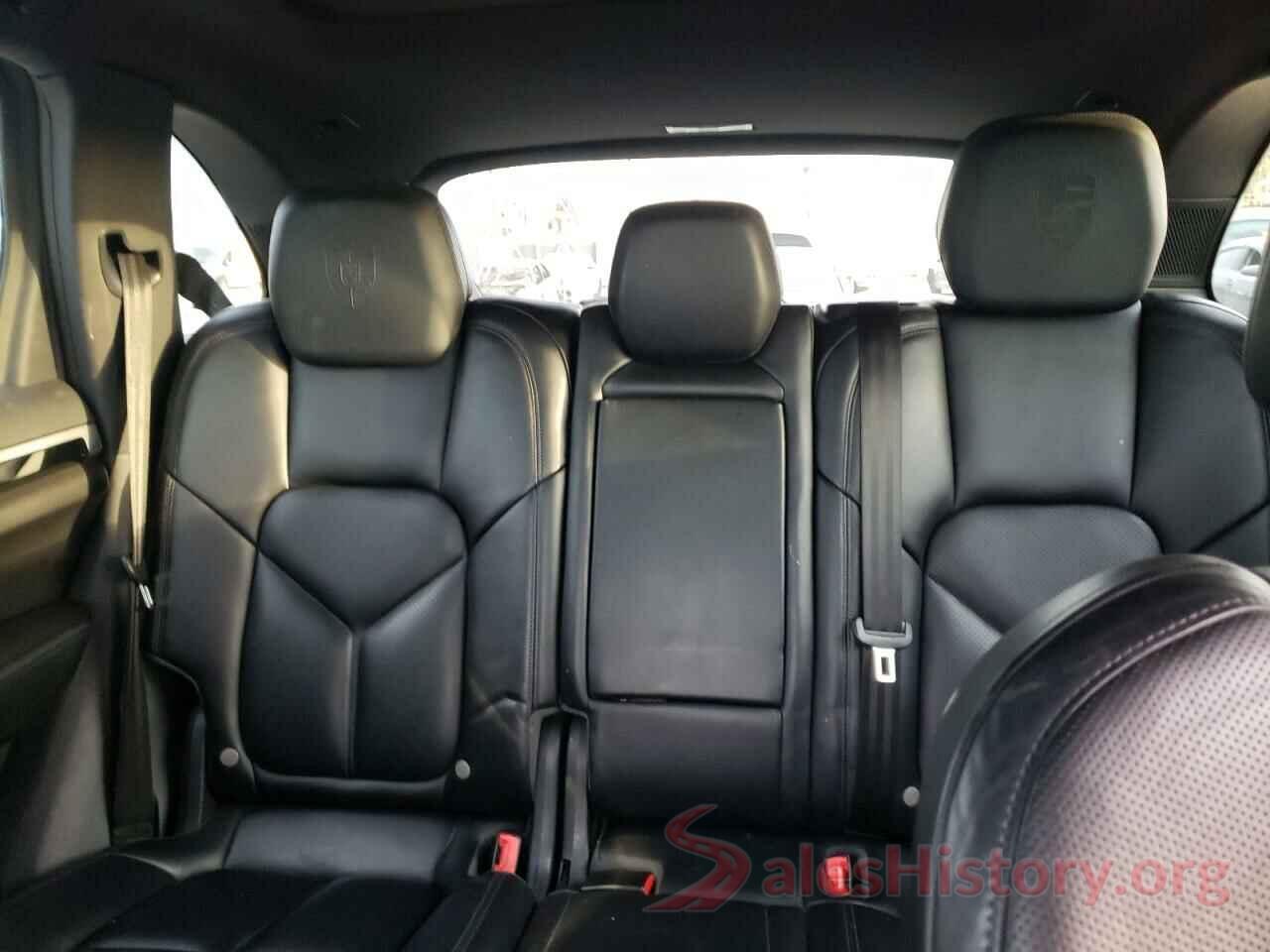 WP1AA2A24HKA91236 2017 PORSCHE CAYENNE