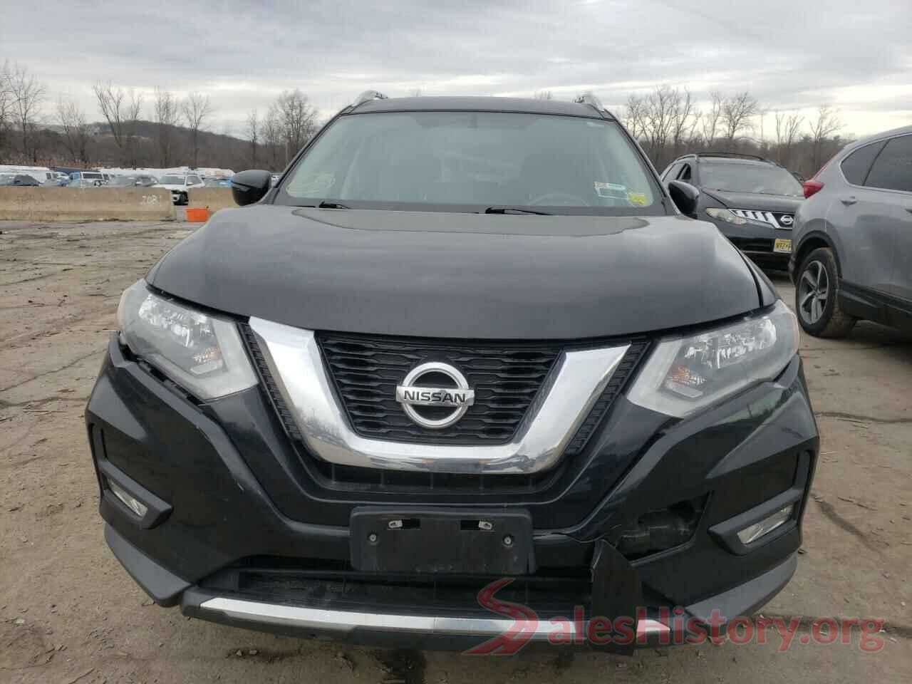 KNMAT2MV0HP522563 2017 NISSAN ROGUE