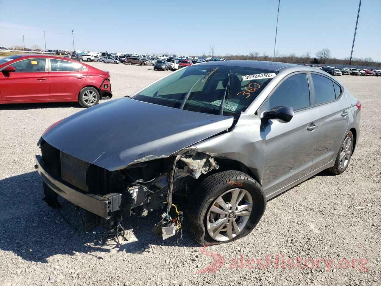 KMHD84LF2JU526119 2018 HYUNDAI ELANTRA