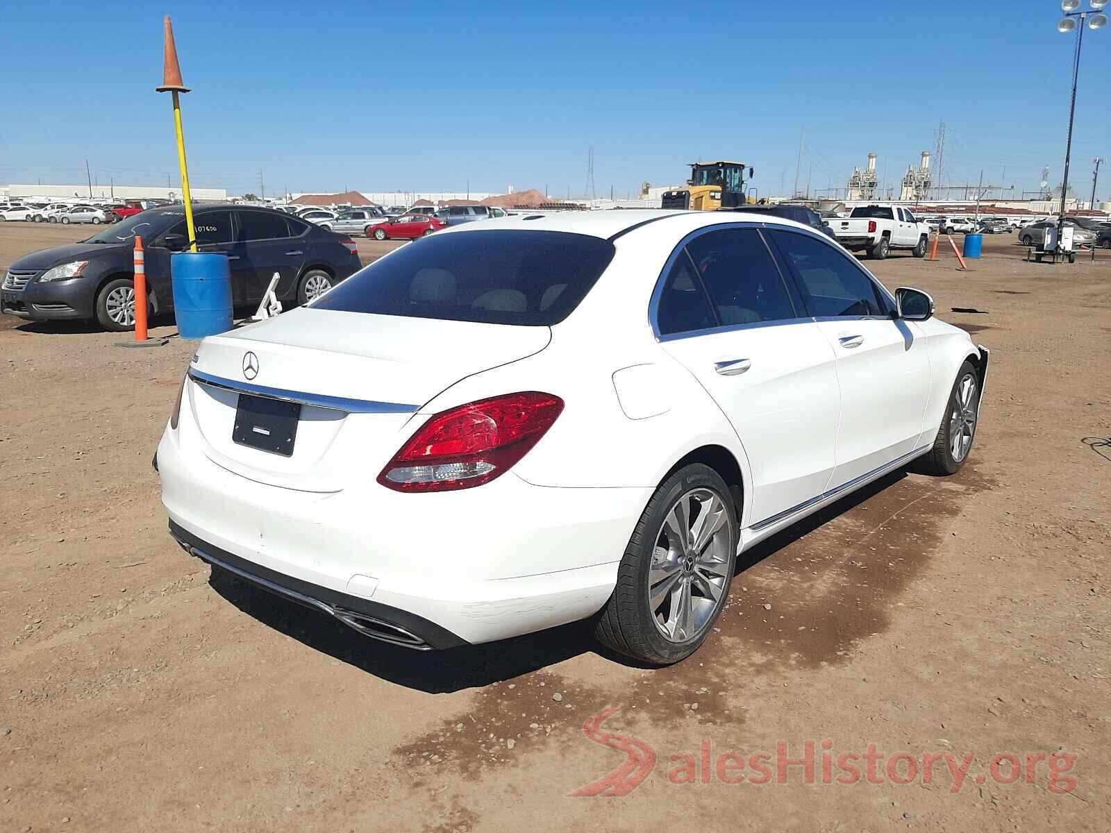 55SWF4JB8JU280445 2018 MERCEDES-BENZ C CLASS